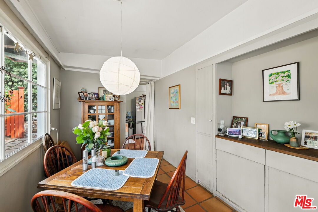 2186 Mar Vista Ave