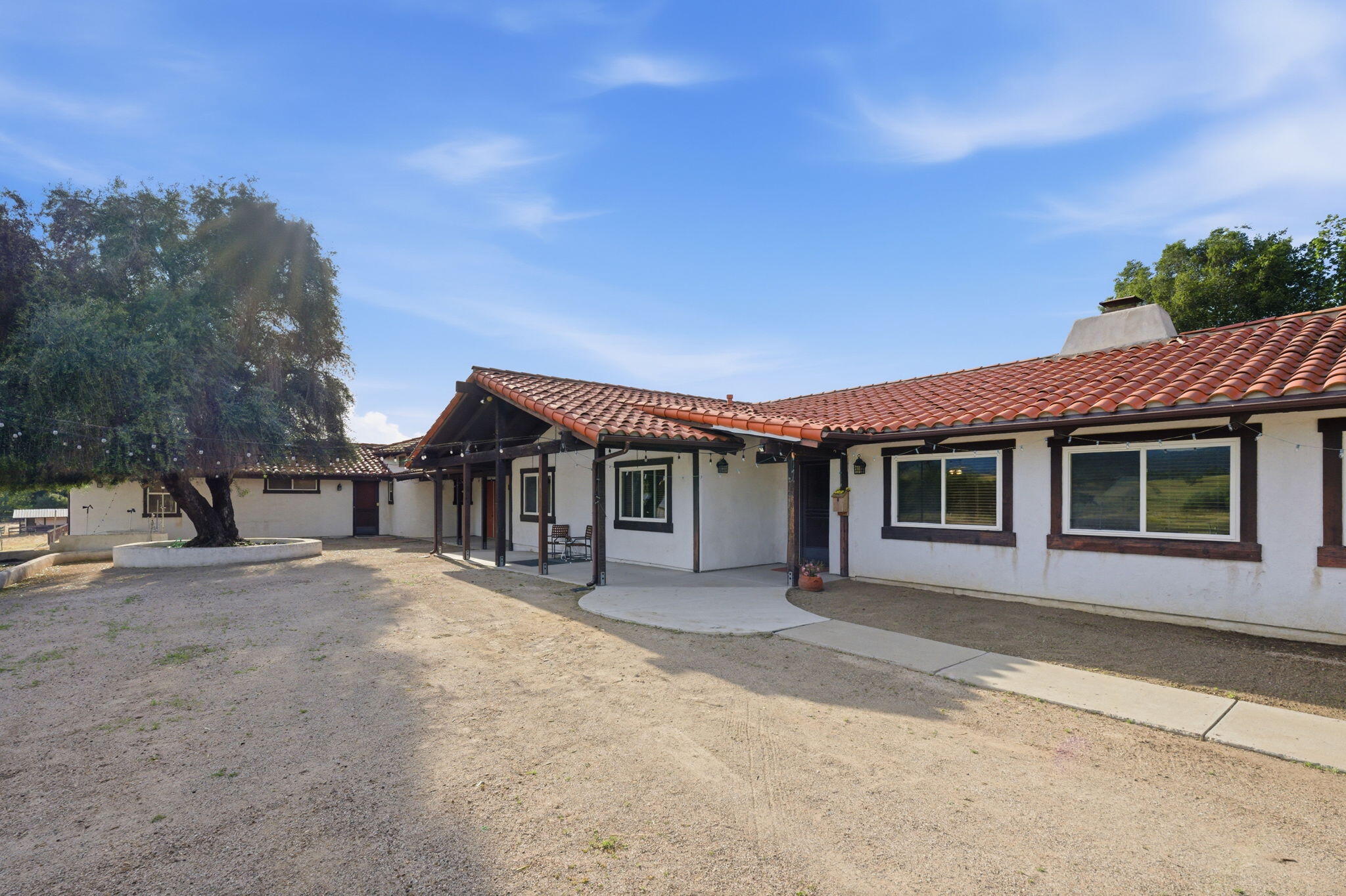 795 Entrance Road
