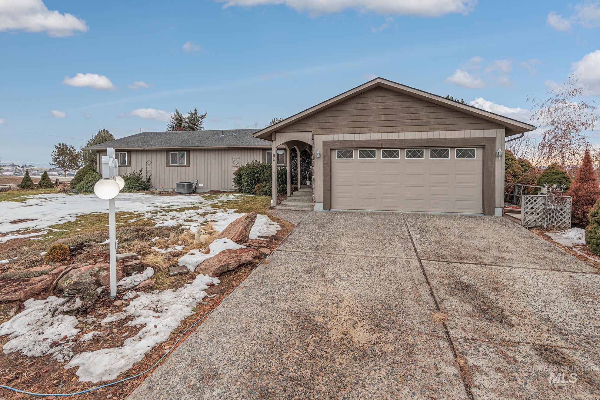 95 Mcginnis Drive