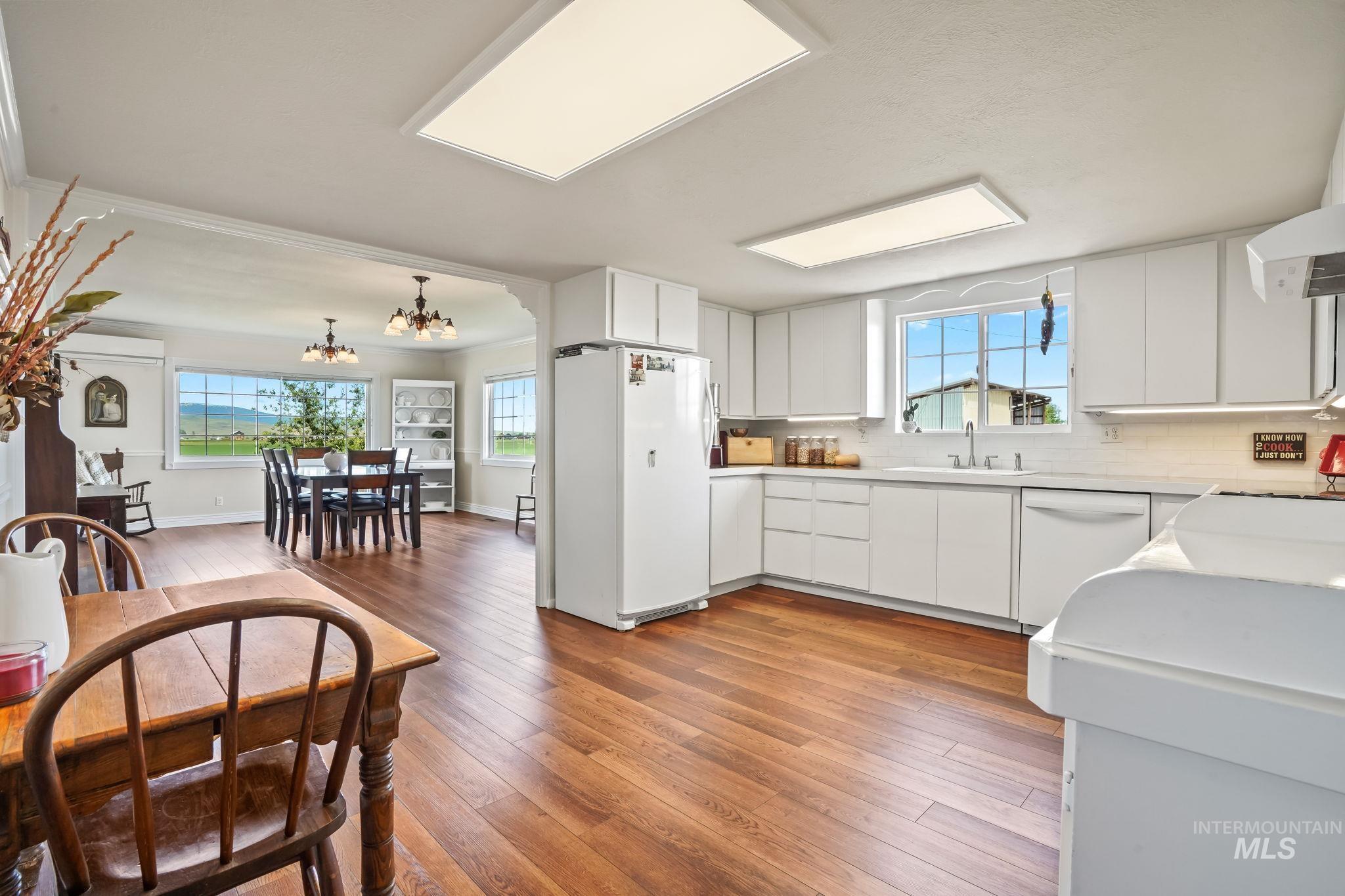 2117 Old Highway