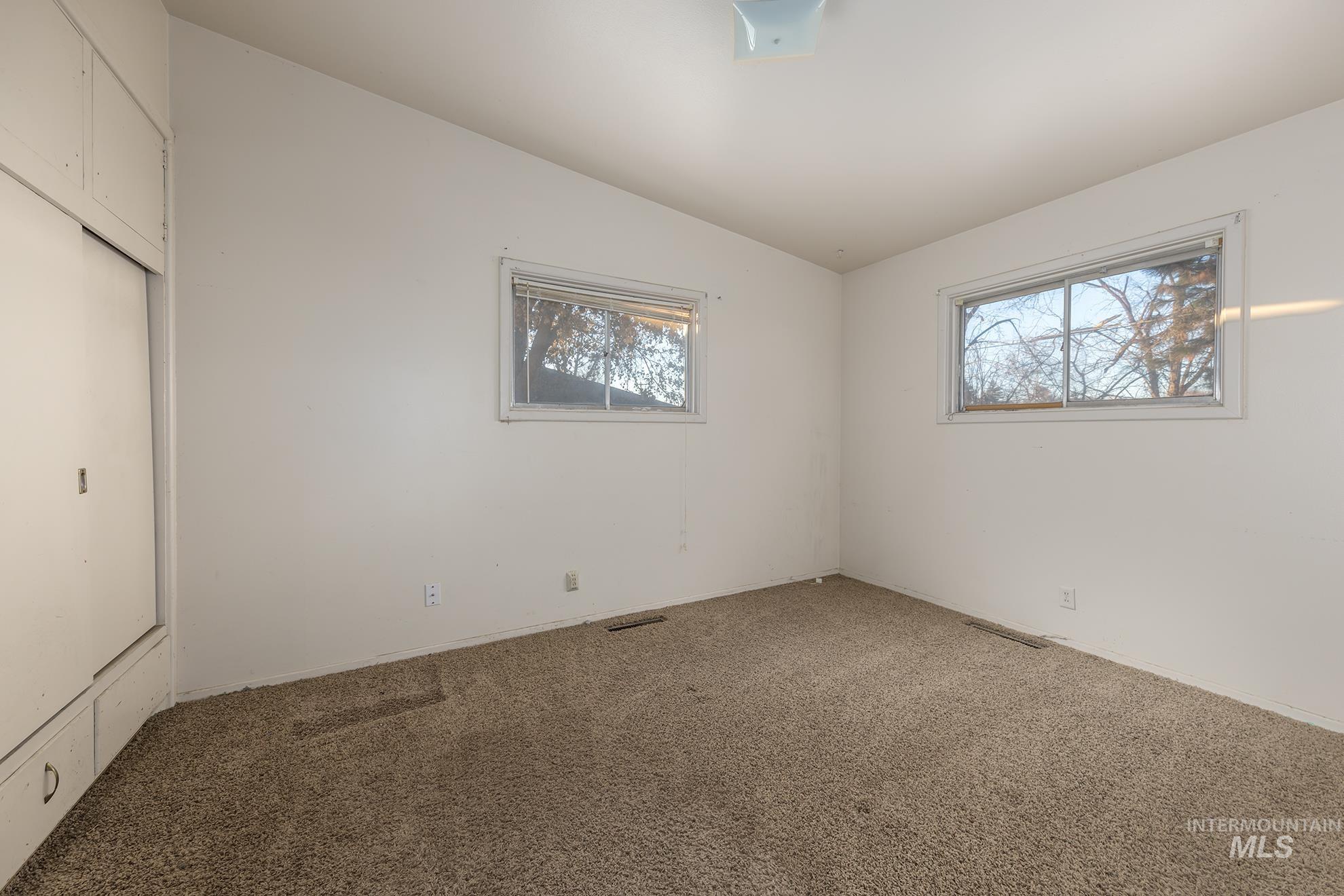 204 Moyer Ave