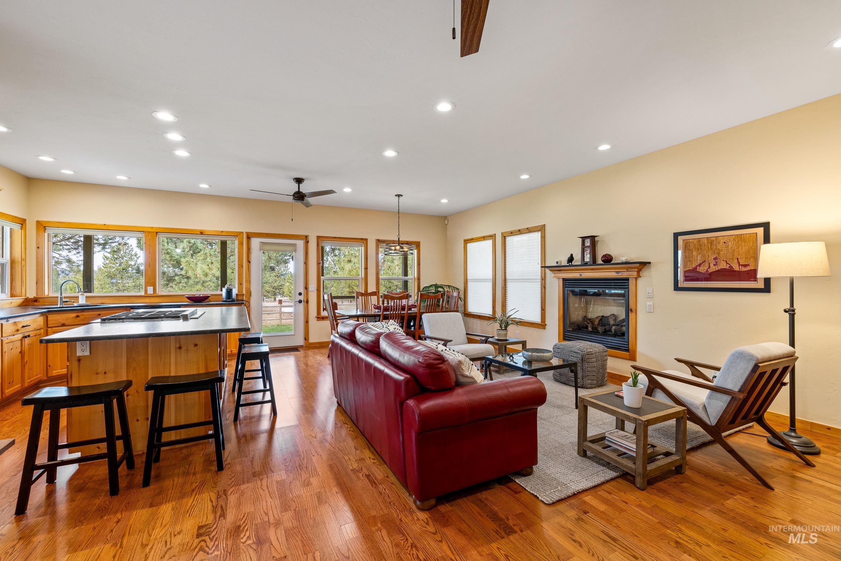 481 Ellis Road