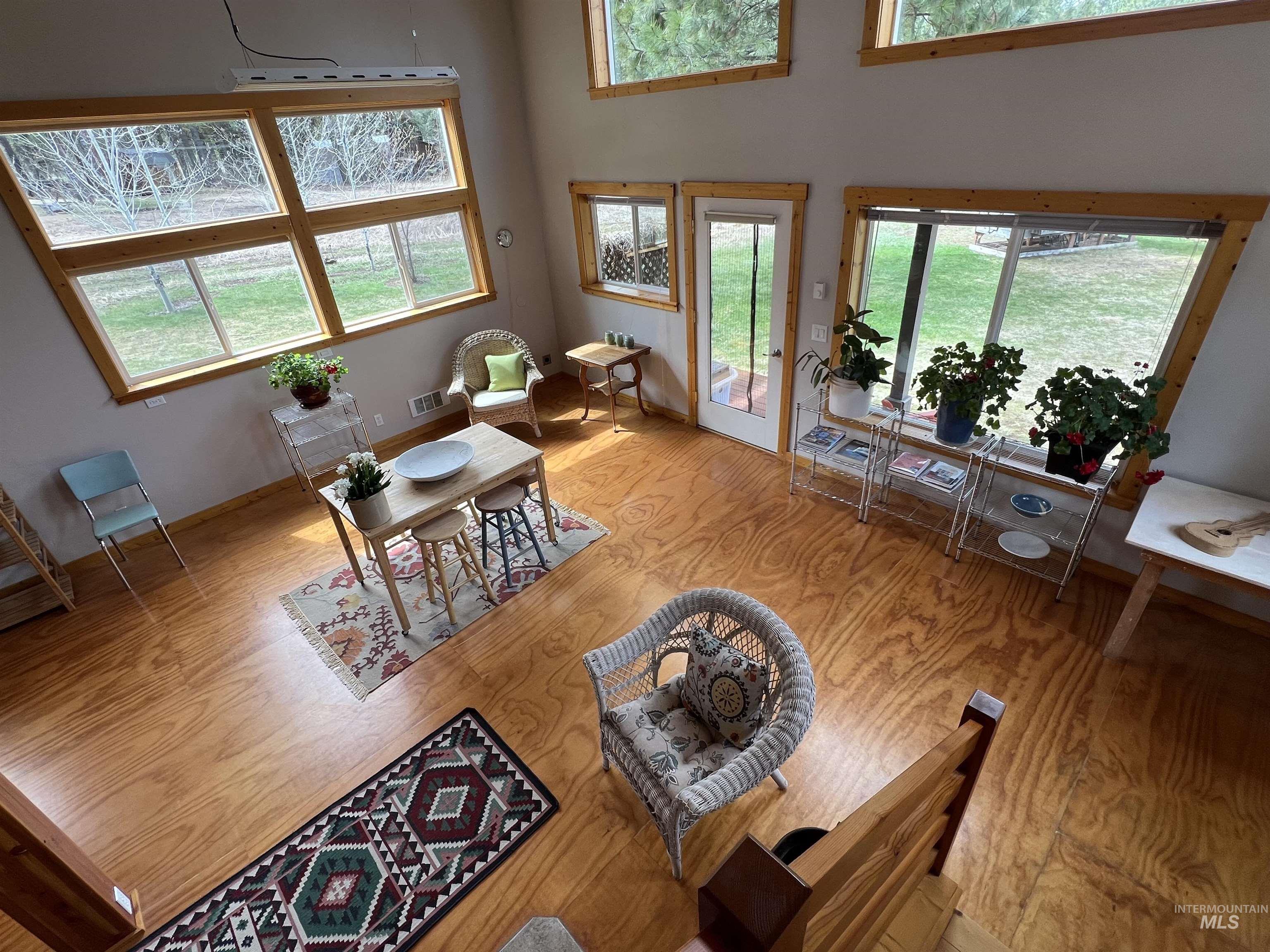 481 Ellis Road