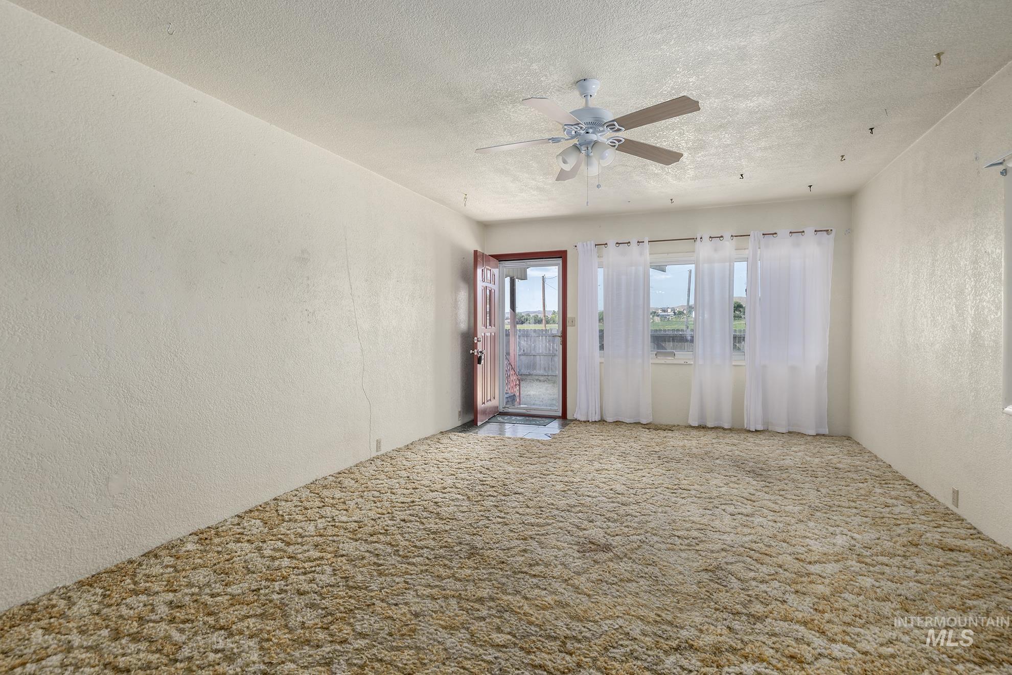 1543 Sunnyside Road