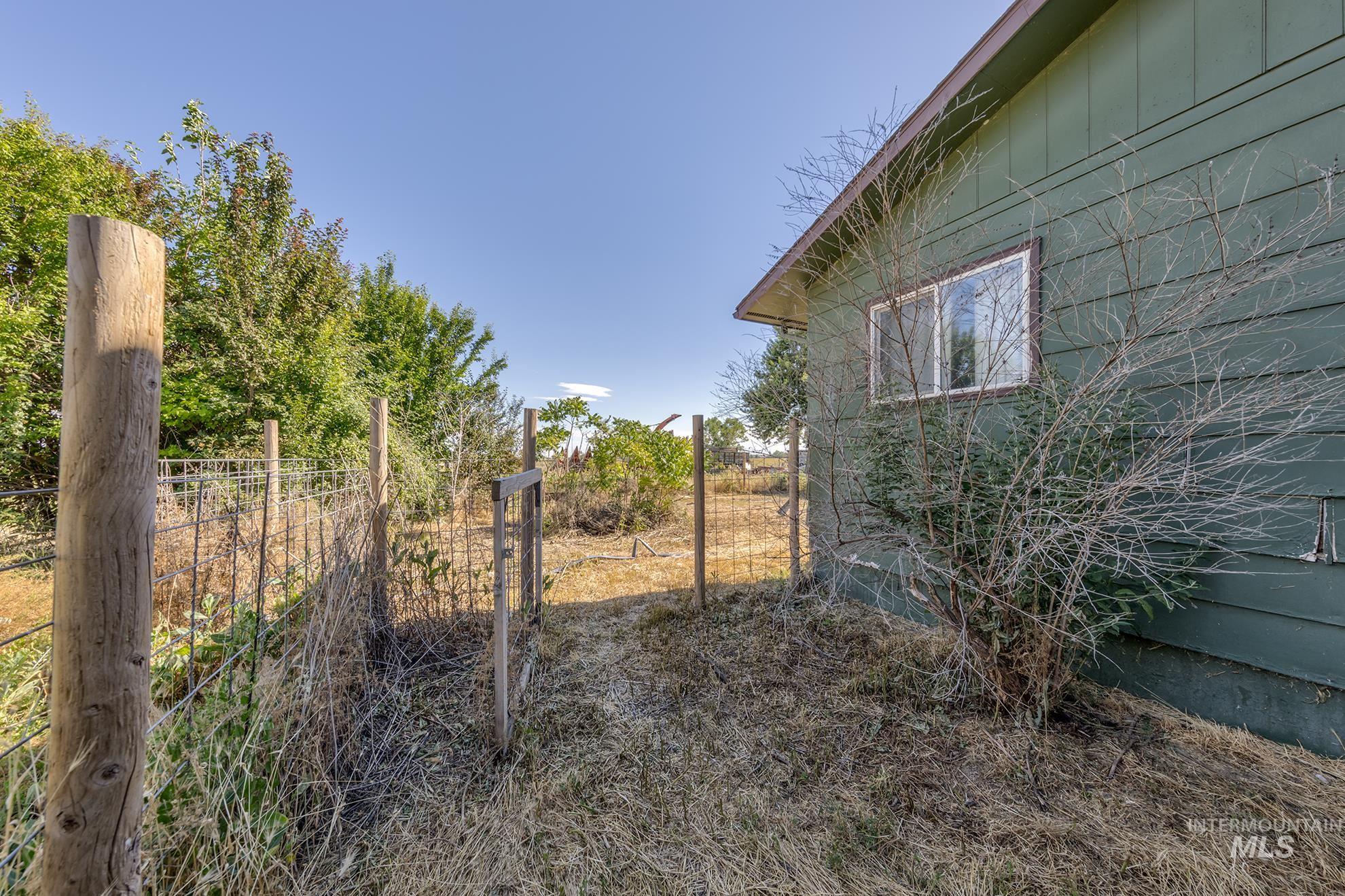 1543 Sunnyside Road