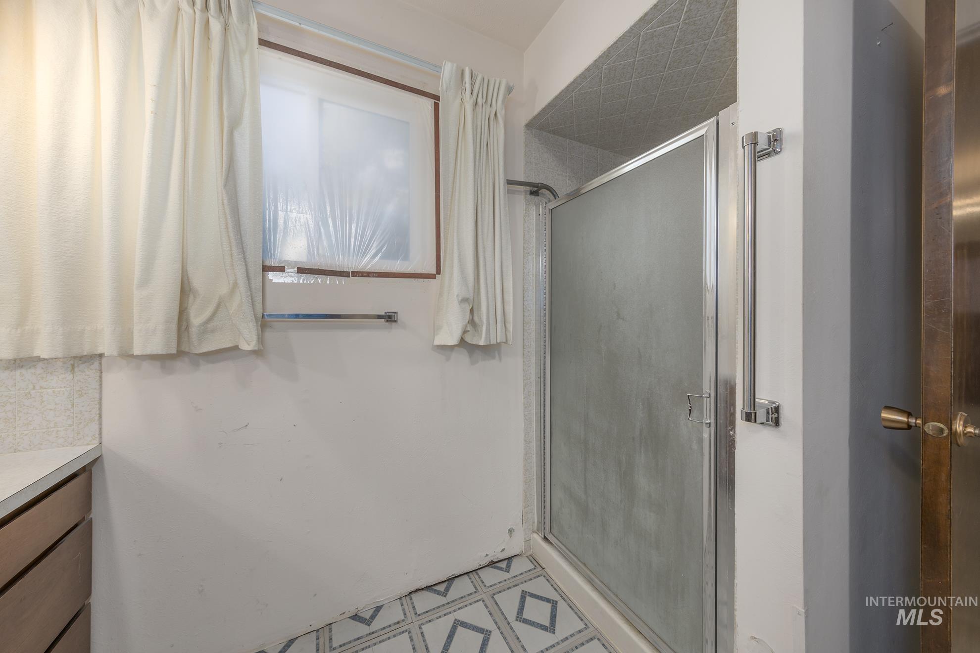 1543 Sunnyside Road