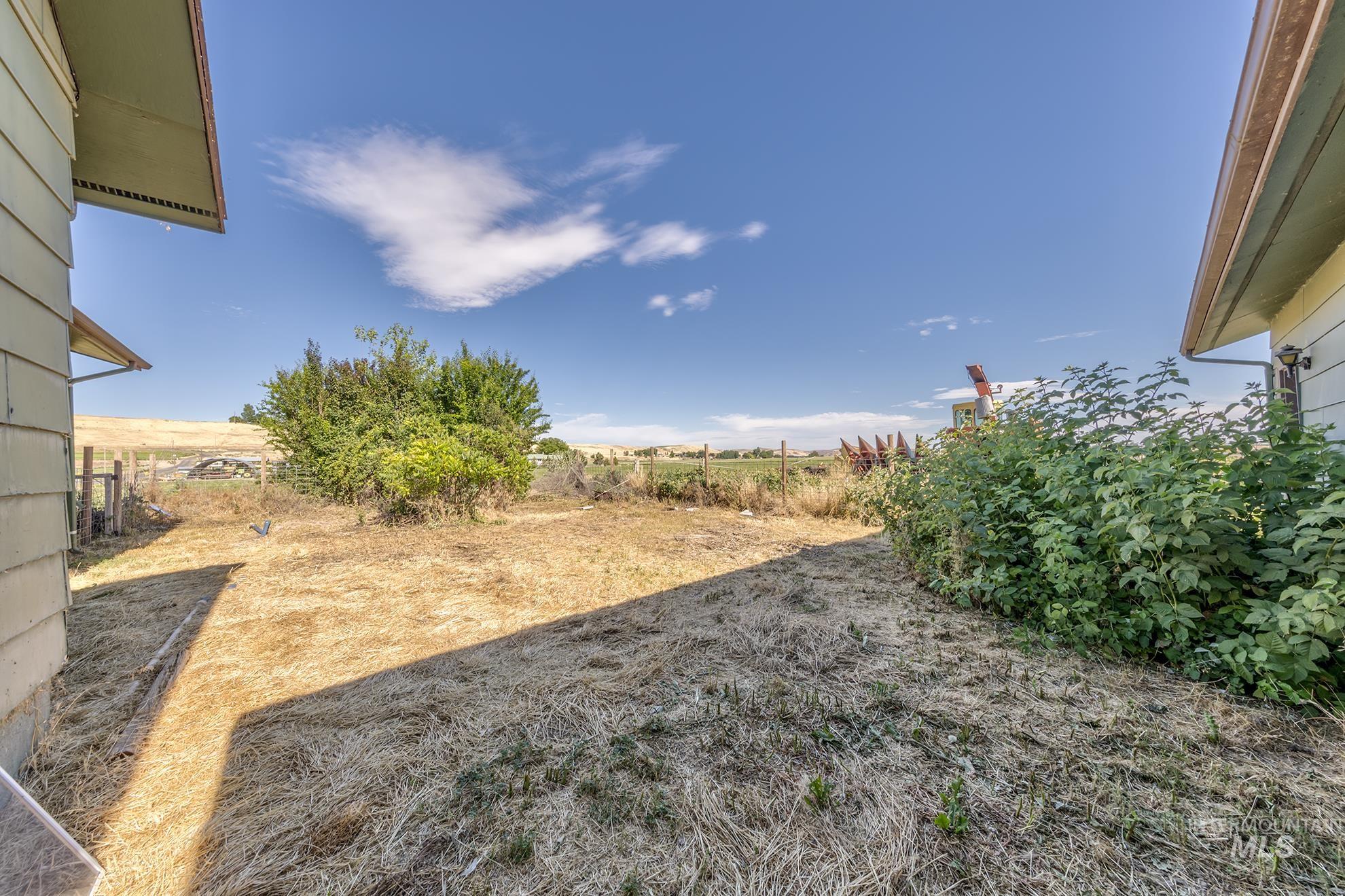 1543 Sunnyside Road
