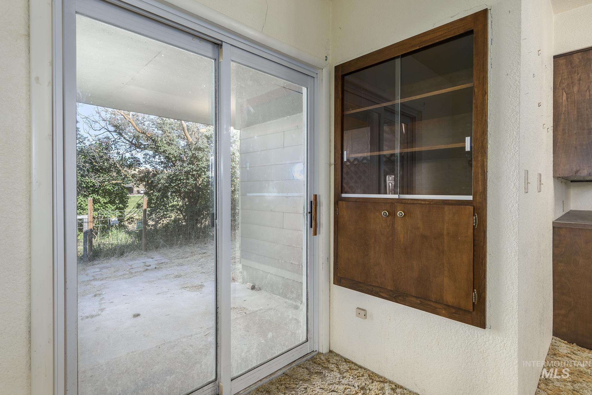 1543 Sunnyside Road