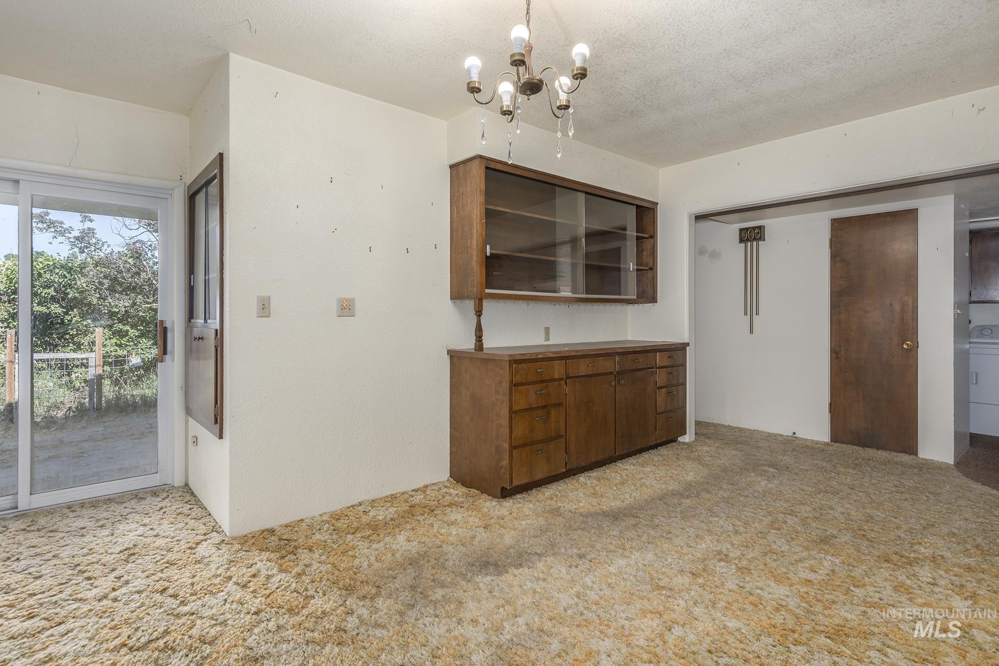 1543 Sunnyside Road