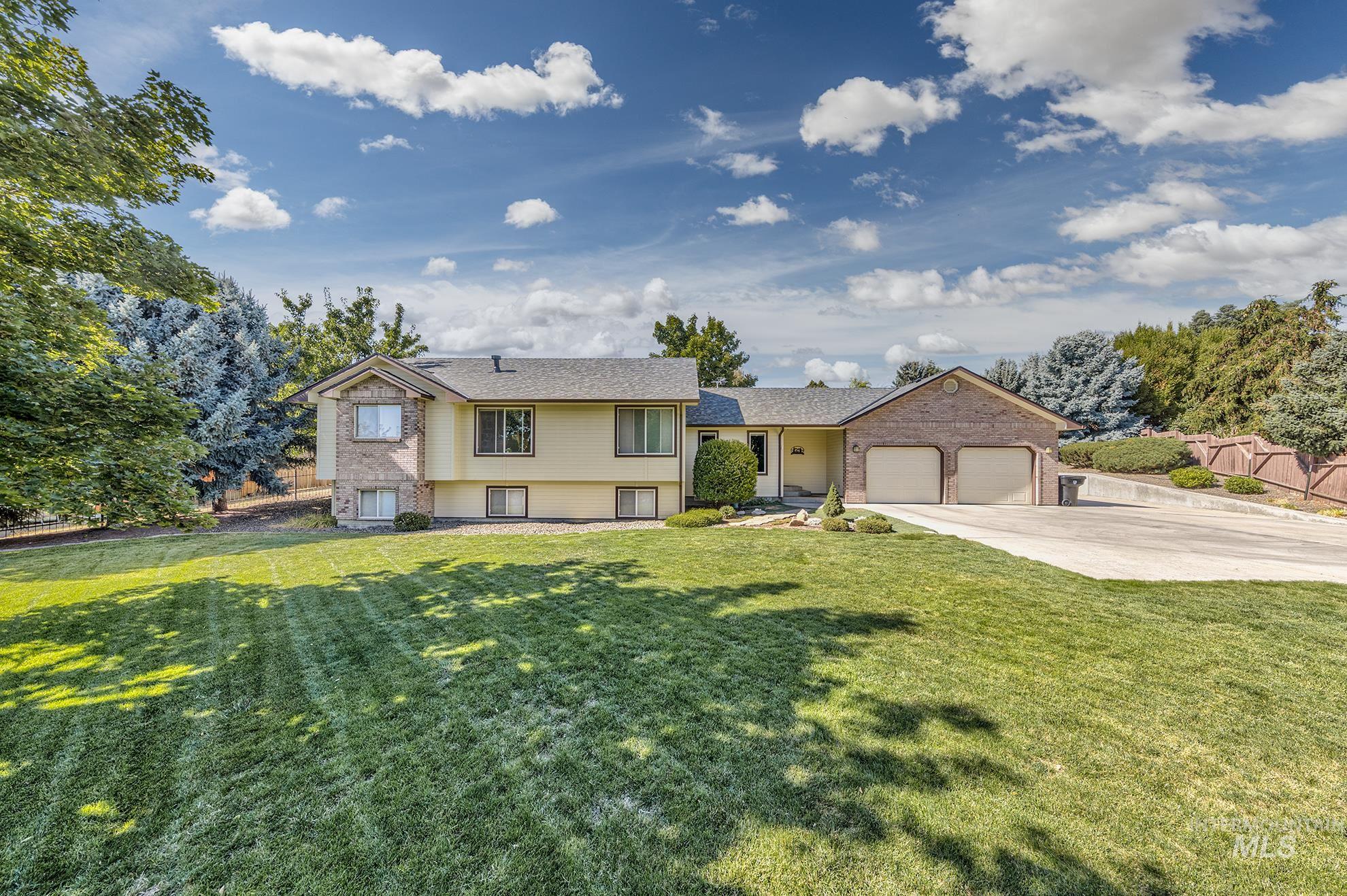 1745 Fairview Street