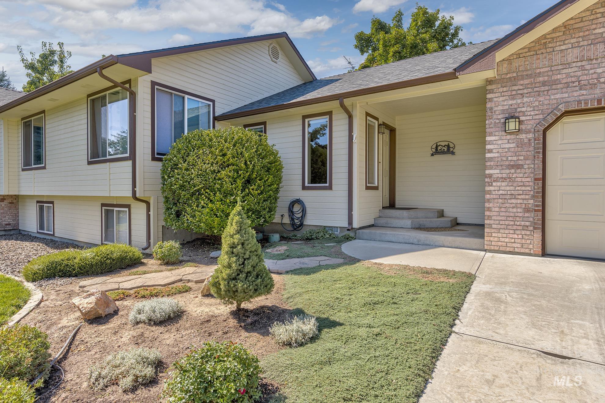 1745 Fairview Street