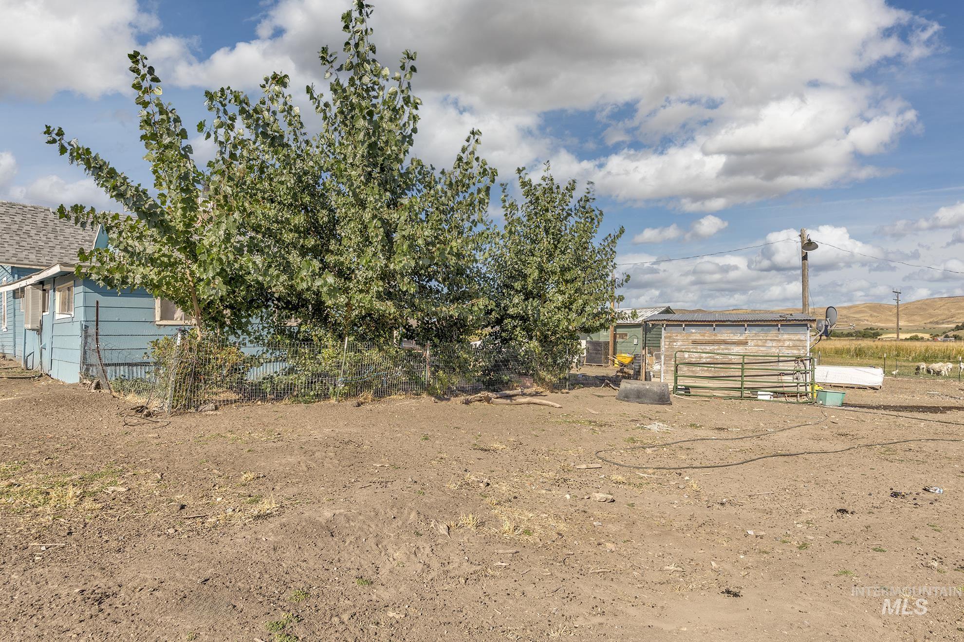 1348 Hoover Road