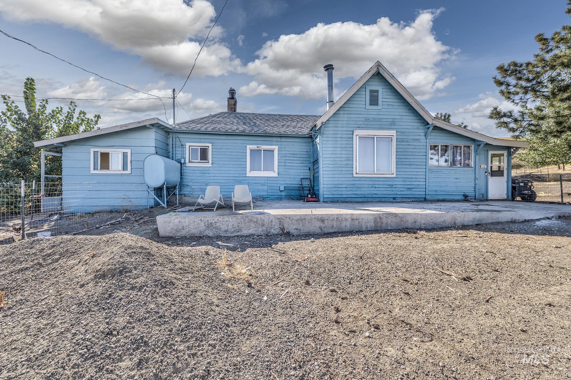 1348 Hoover Road