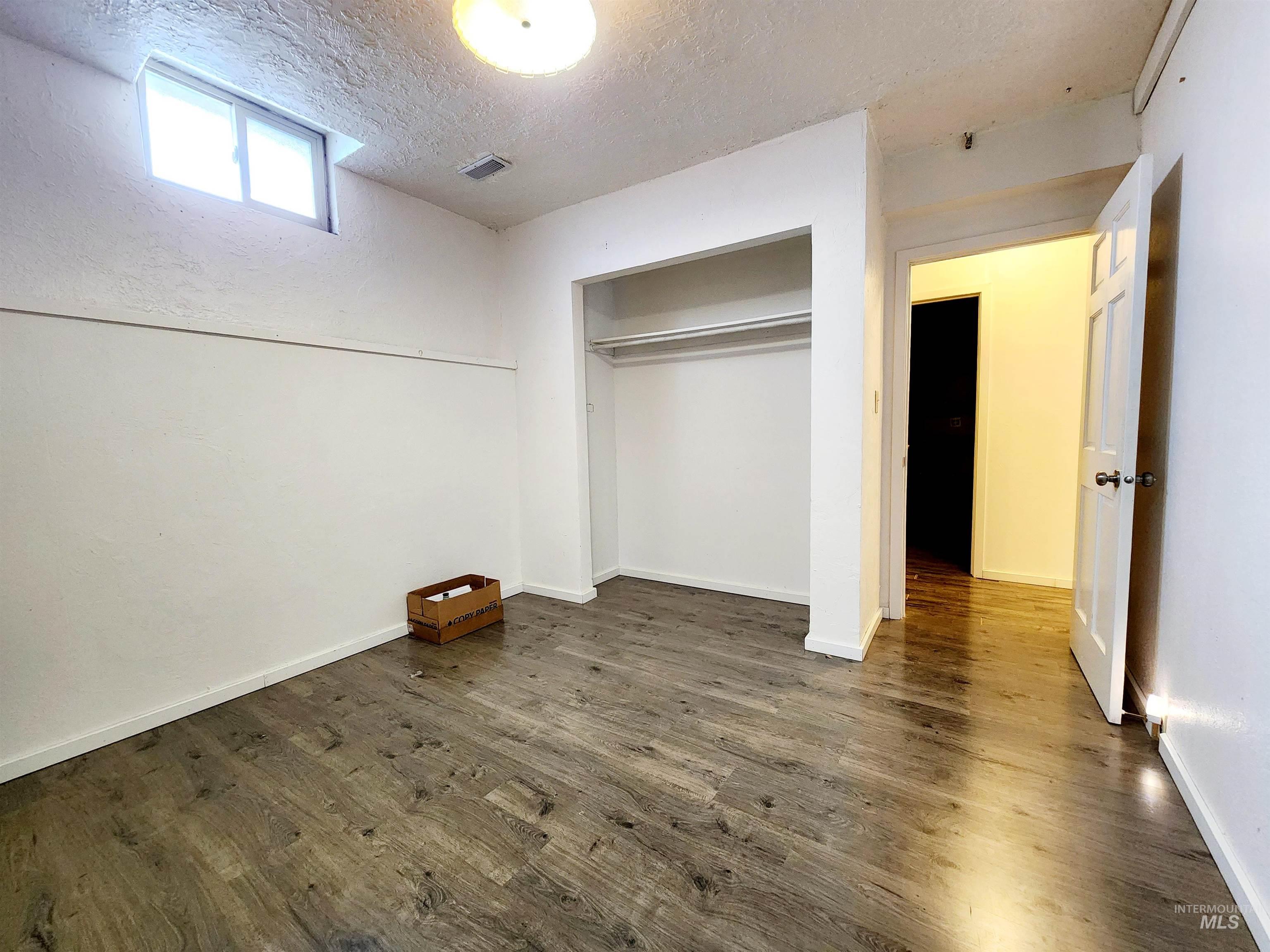 25 E Main St.
