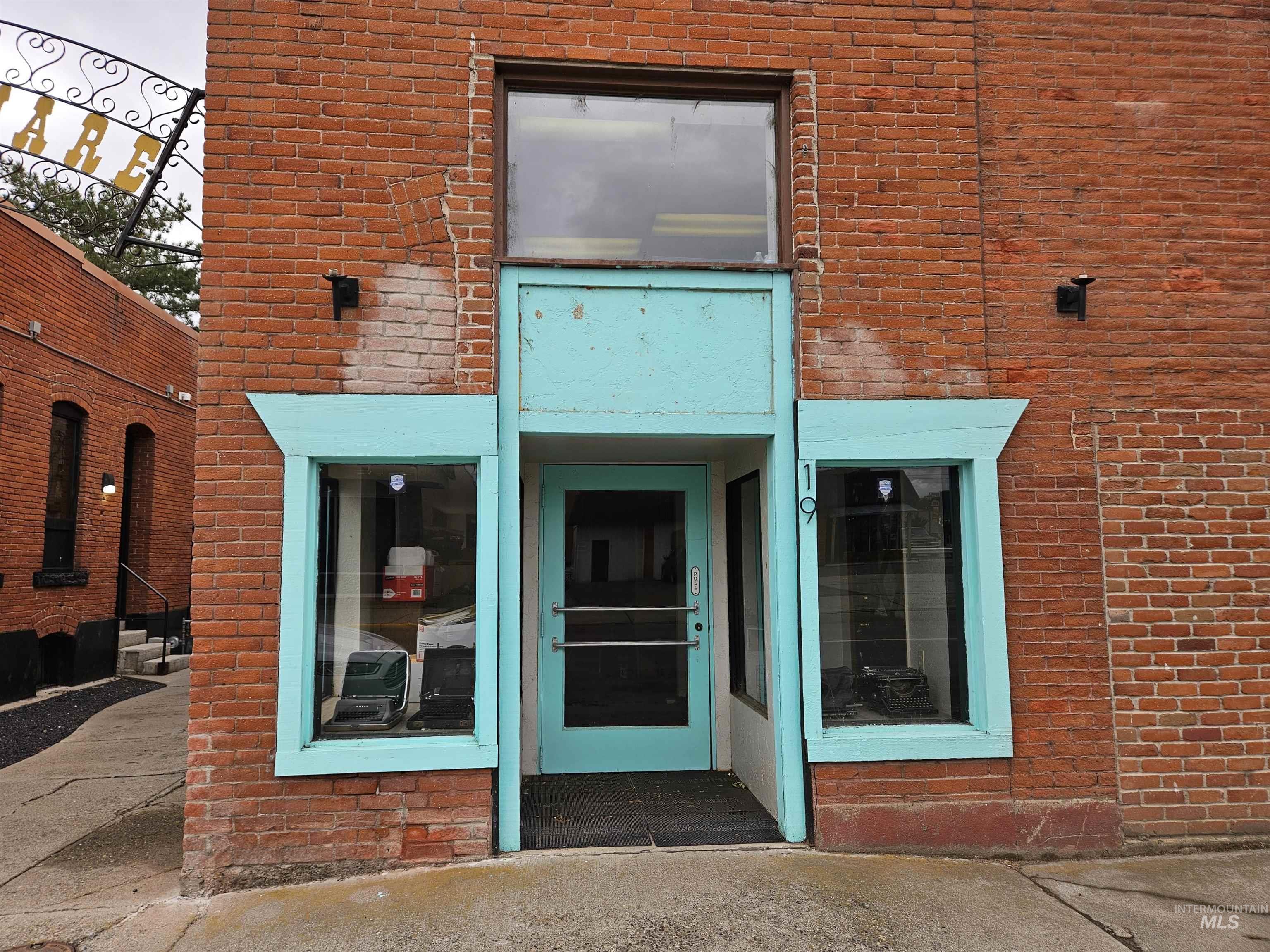 444 & 442 State St