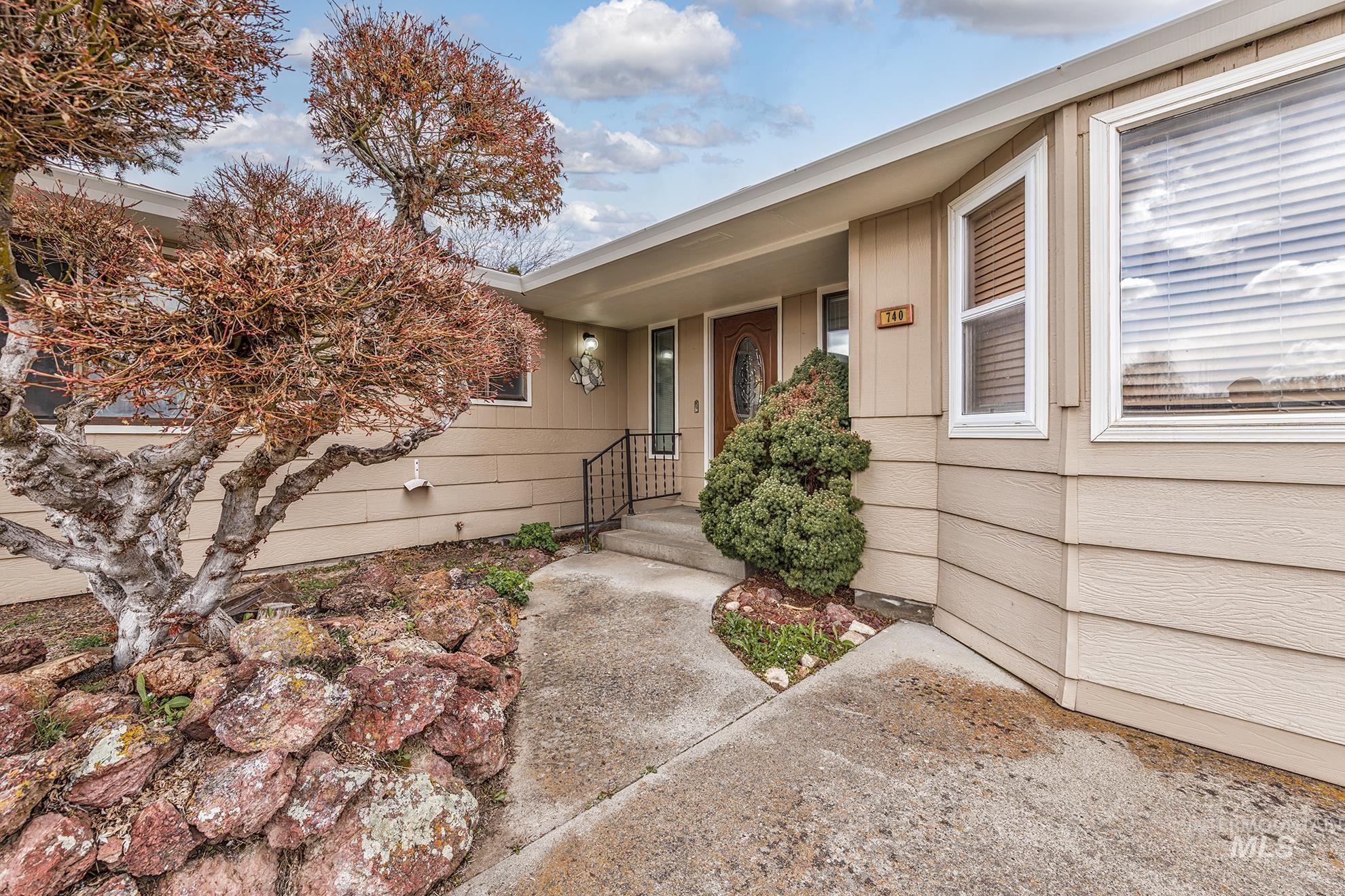 740 Flintlock Way