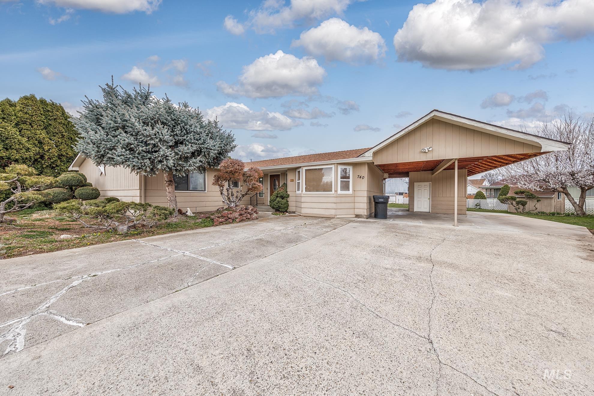740 Flintlock Way