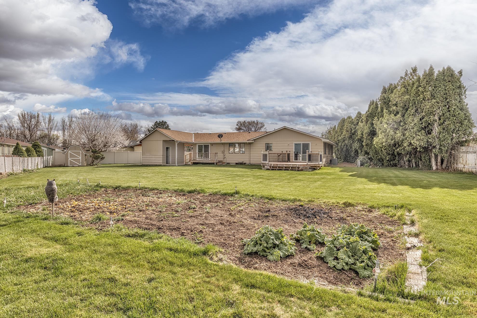 740 Flintlock Way
