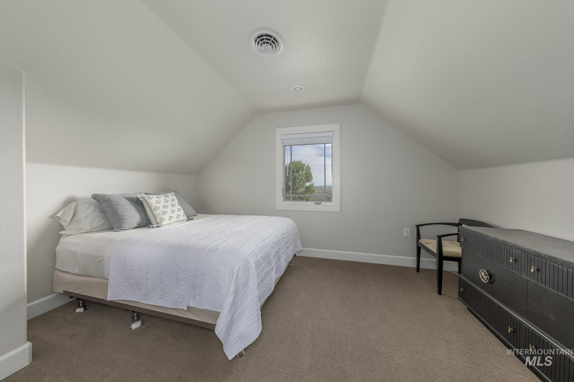 1179 Pleasant View Drive