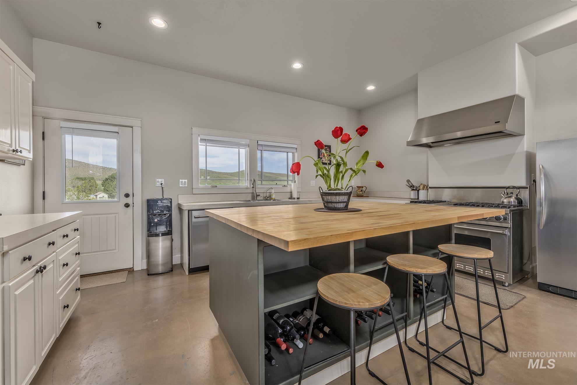 1179 Pleasant View Drive