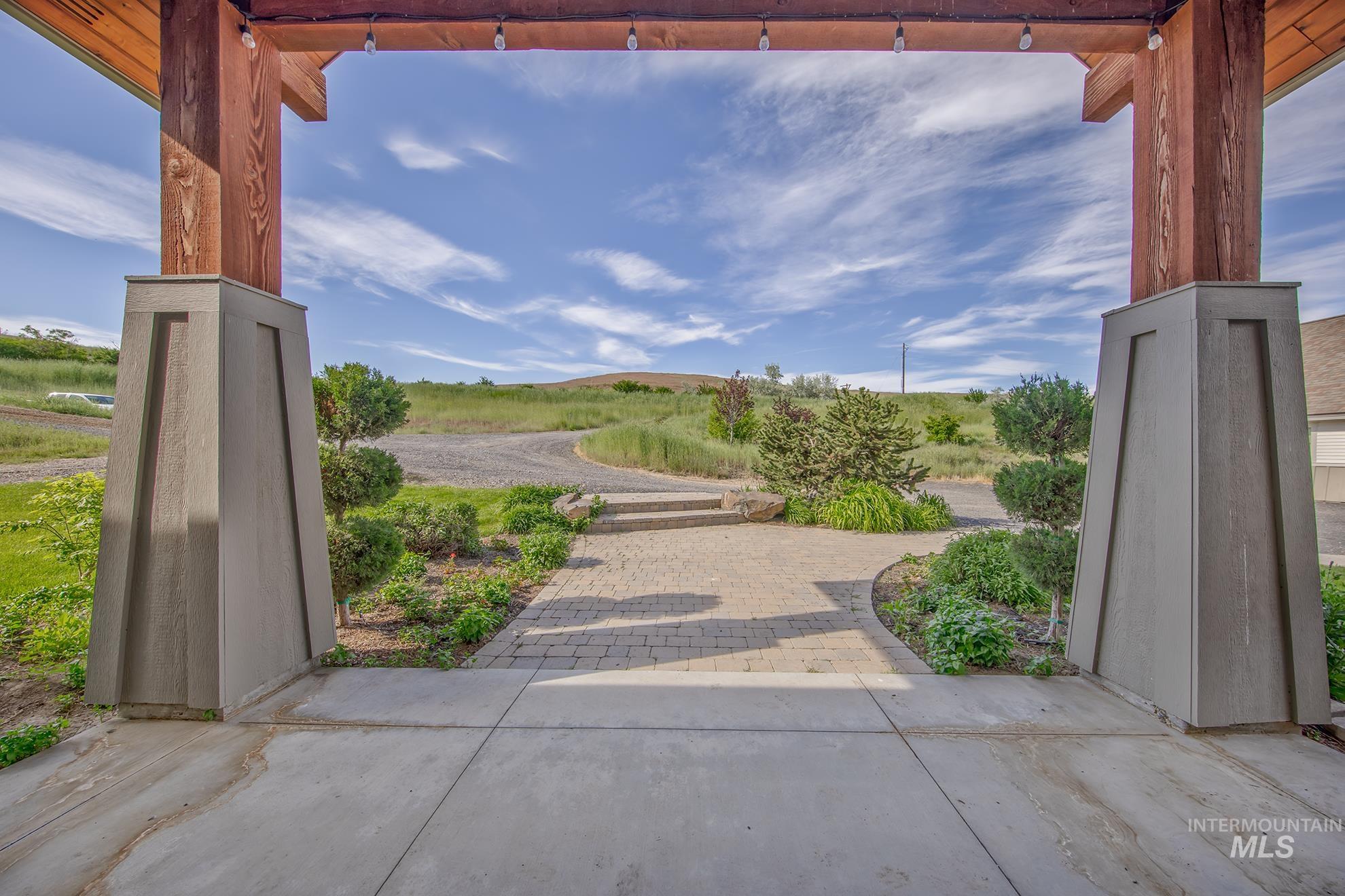 1179 Pleasant View Drive