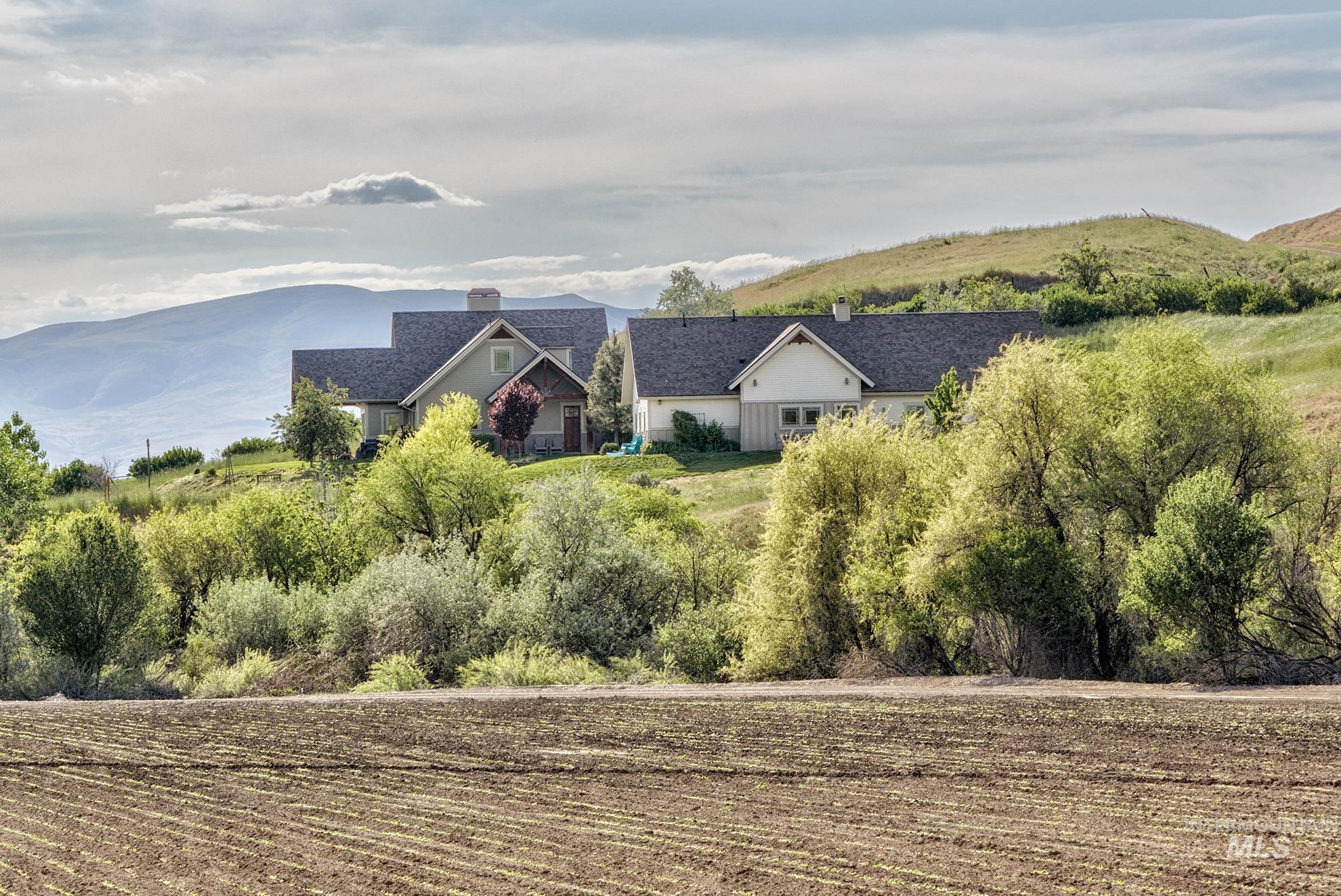 1179 Pleasant View Drive