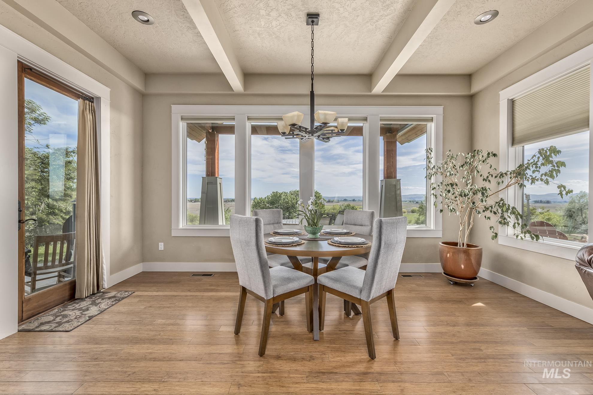 1179 Pleasant View Drive