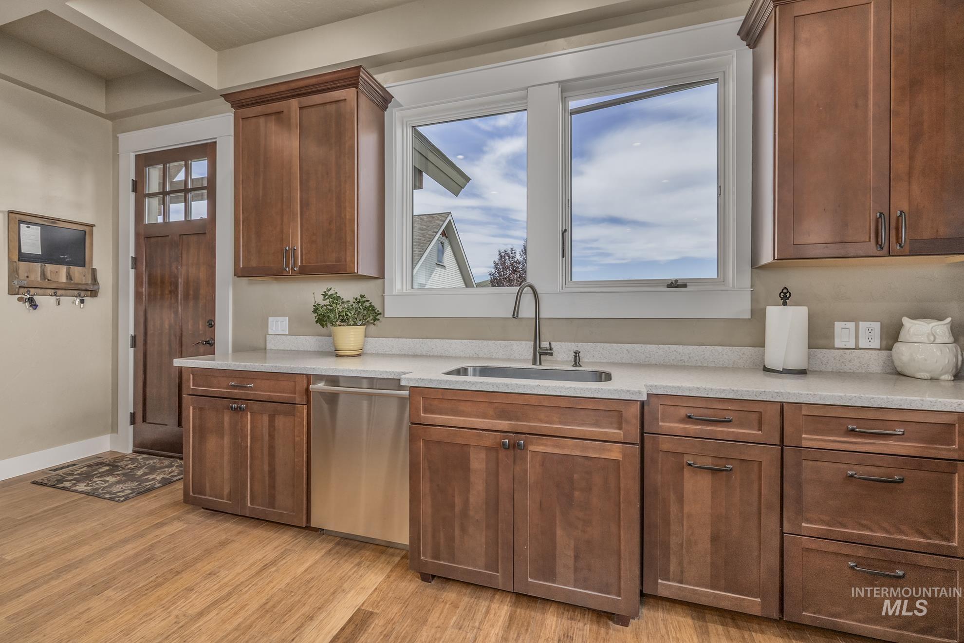 1179 Pleasant View Drive