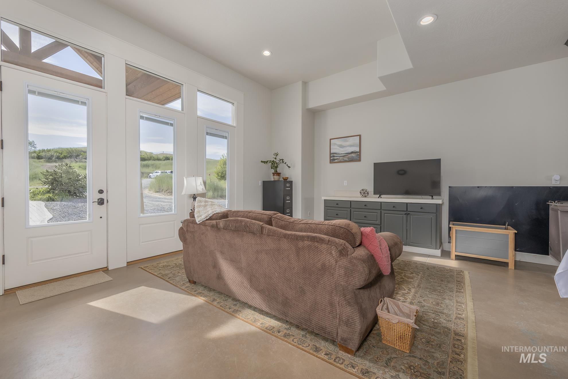 1179 Pleasant View Drive