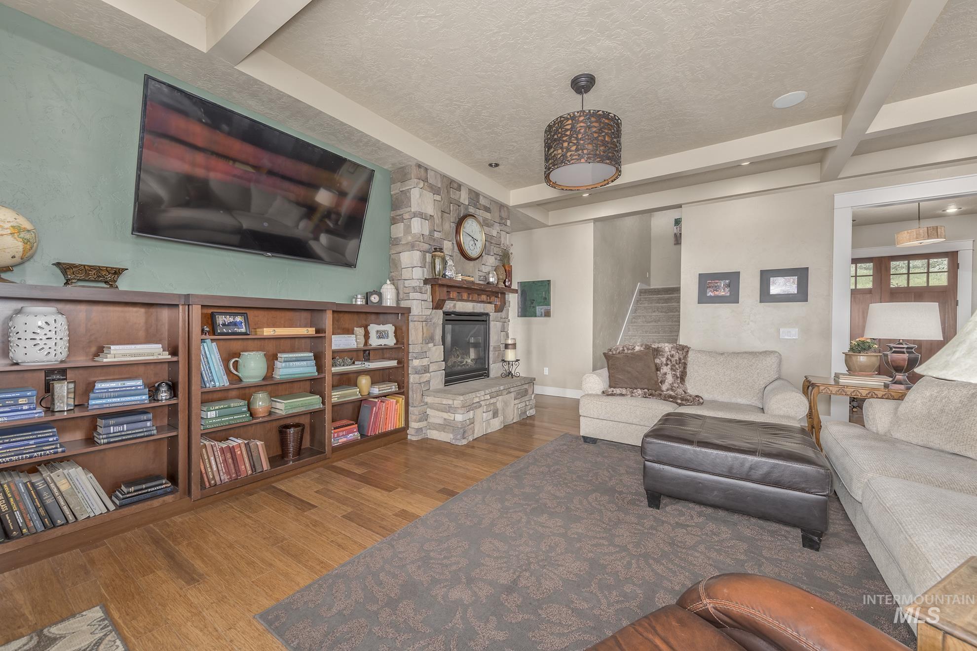 1179 Pleasant View Drive