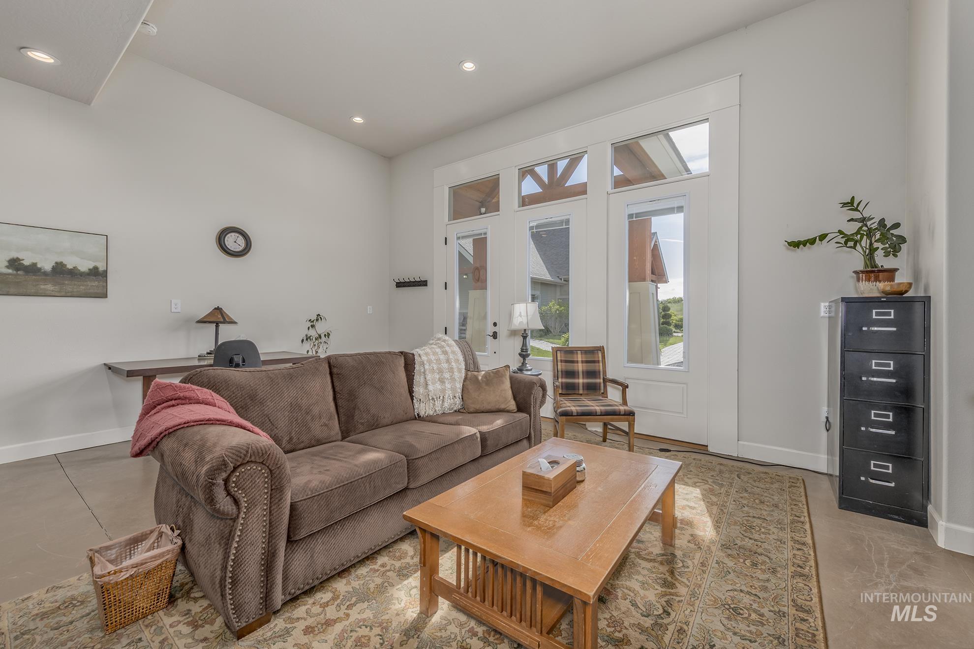 1179 Pleasant View Drive