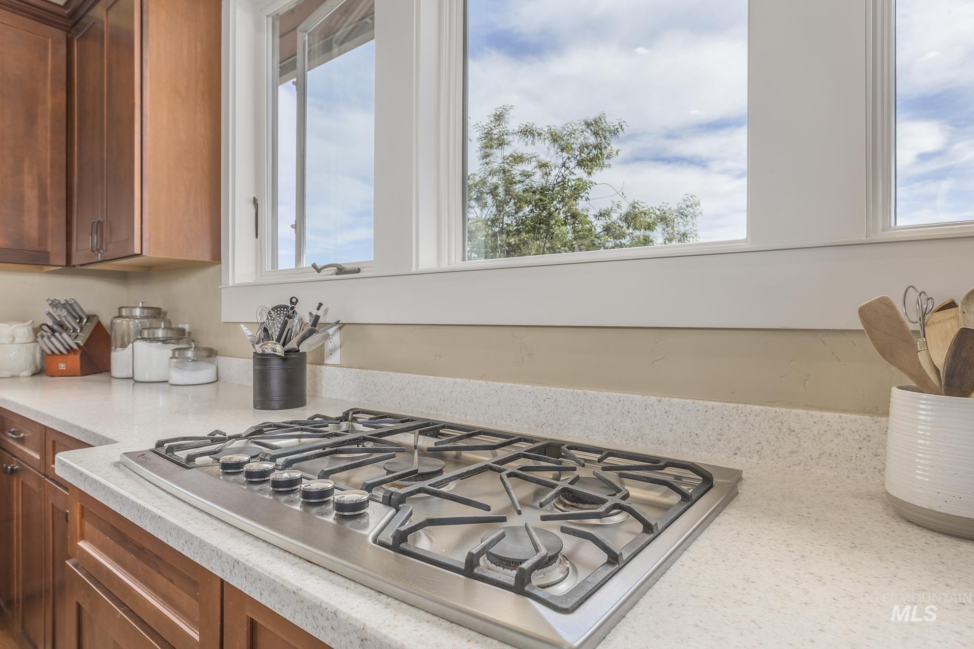 1179 Pleasant View Drive