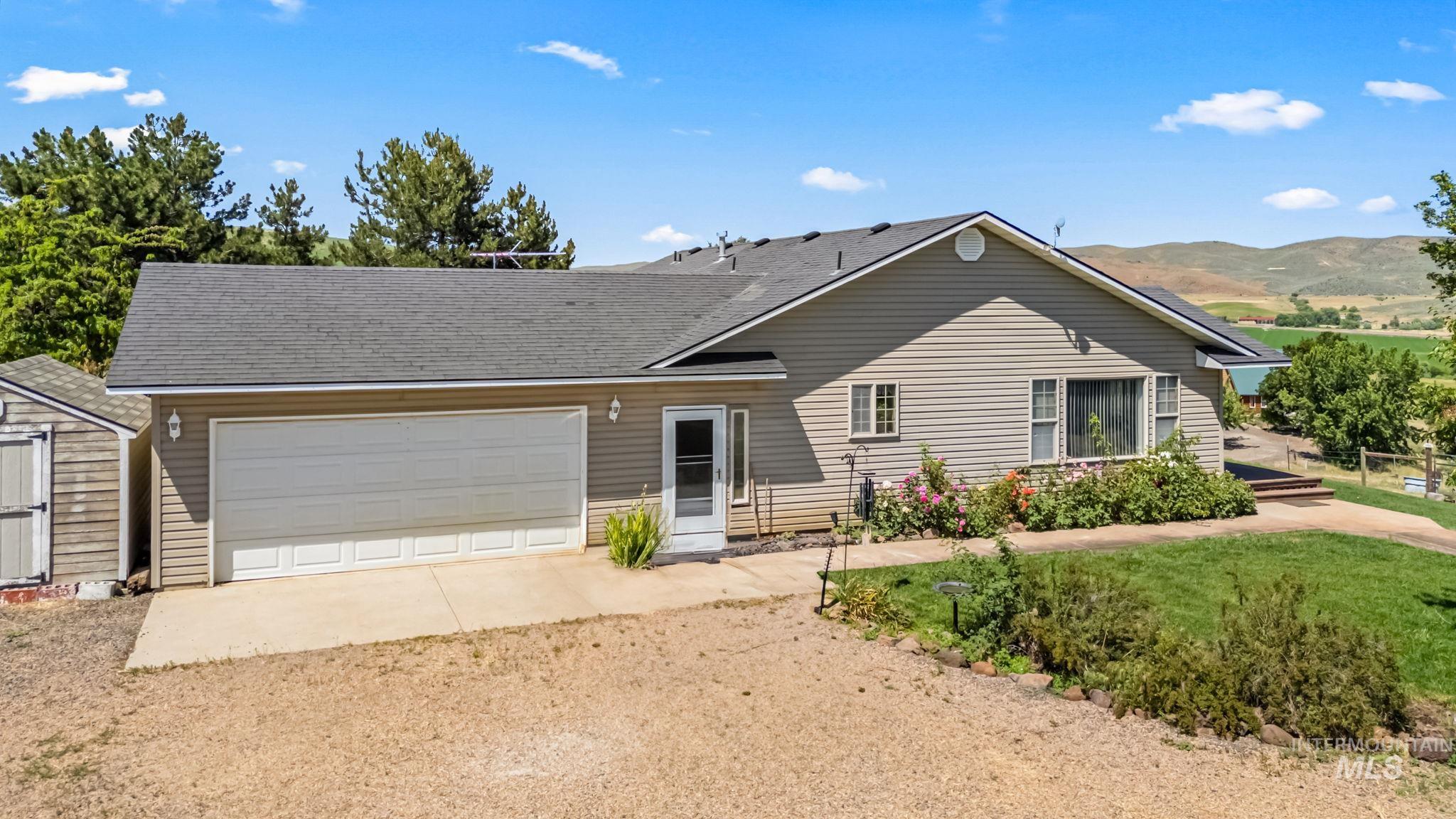 1715 Striker Lane