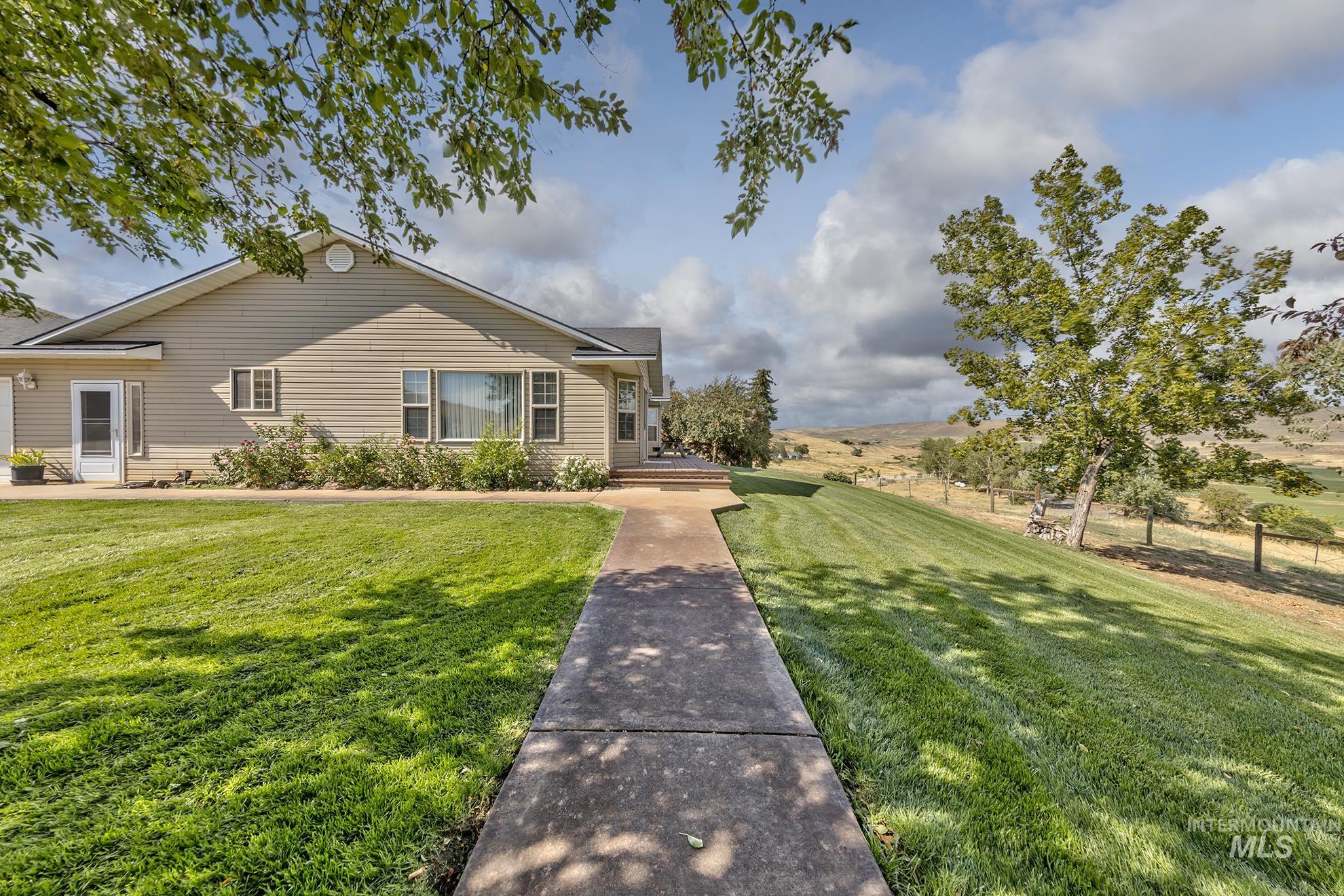 1715 Striker Lane
