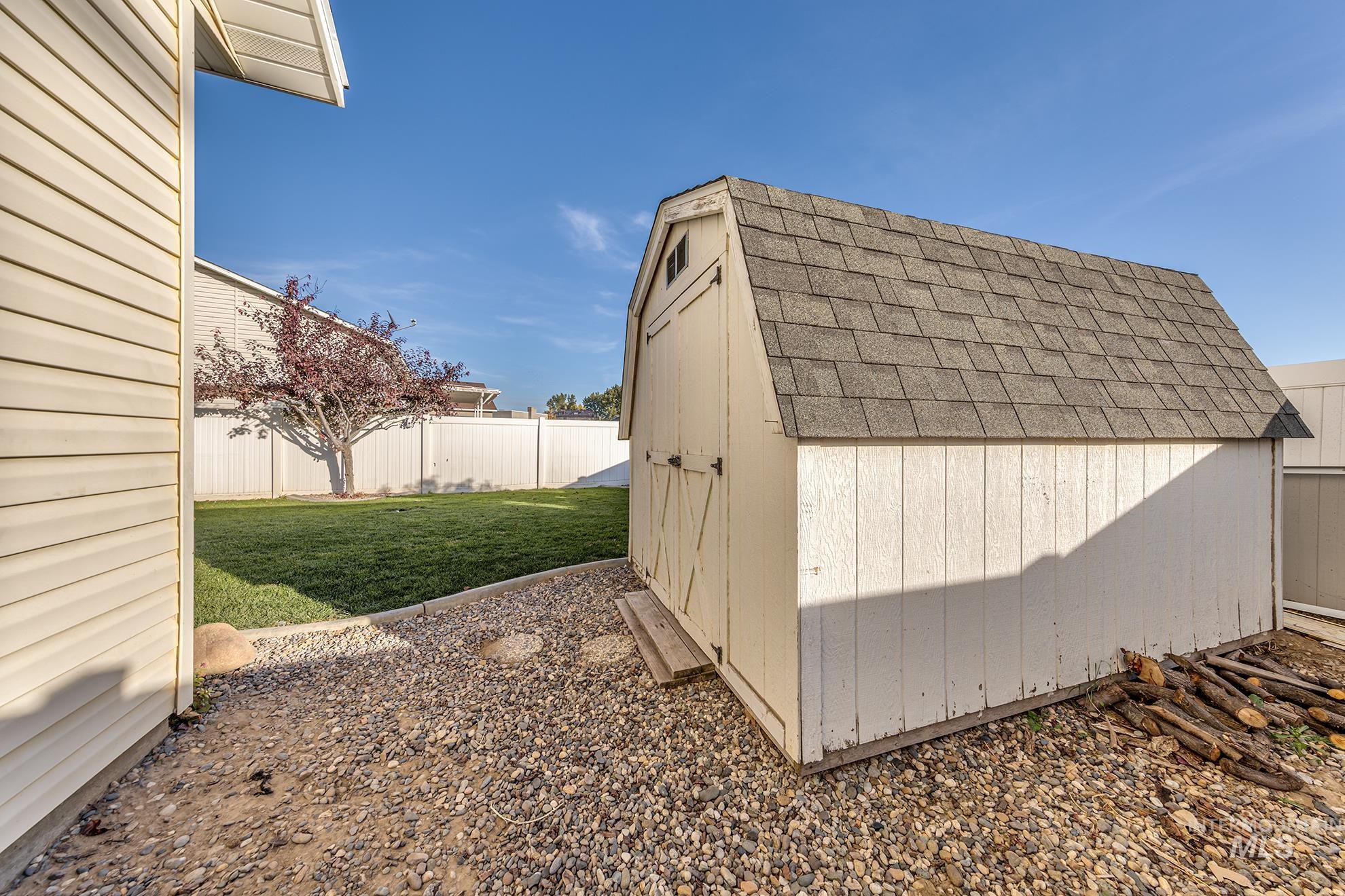 2480 W 9th Street