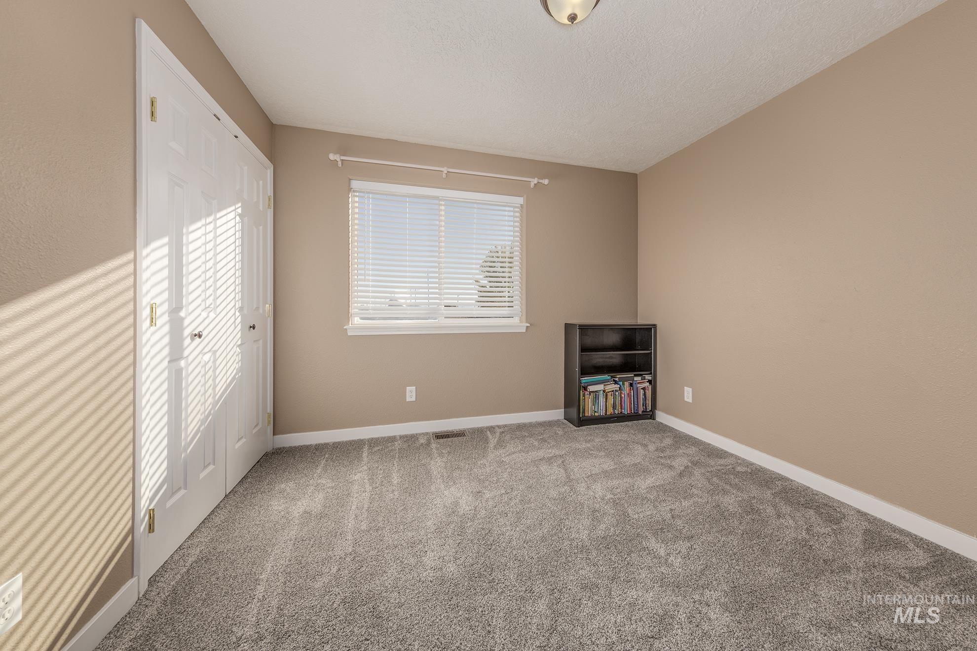 2480 W 9th Street