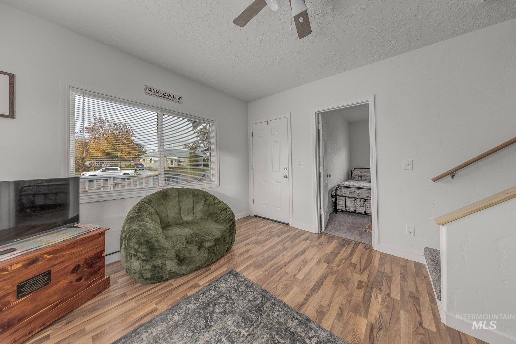 425 E Liberty