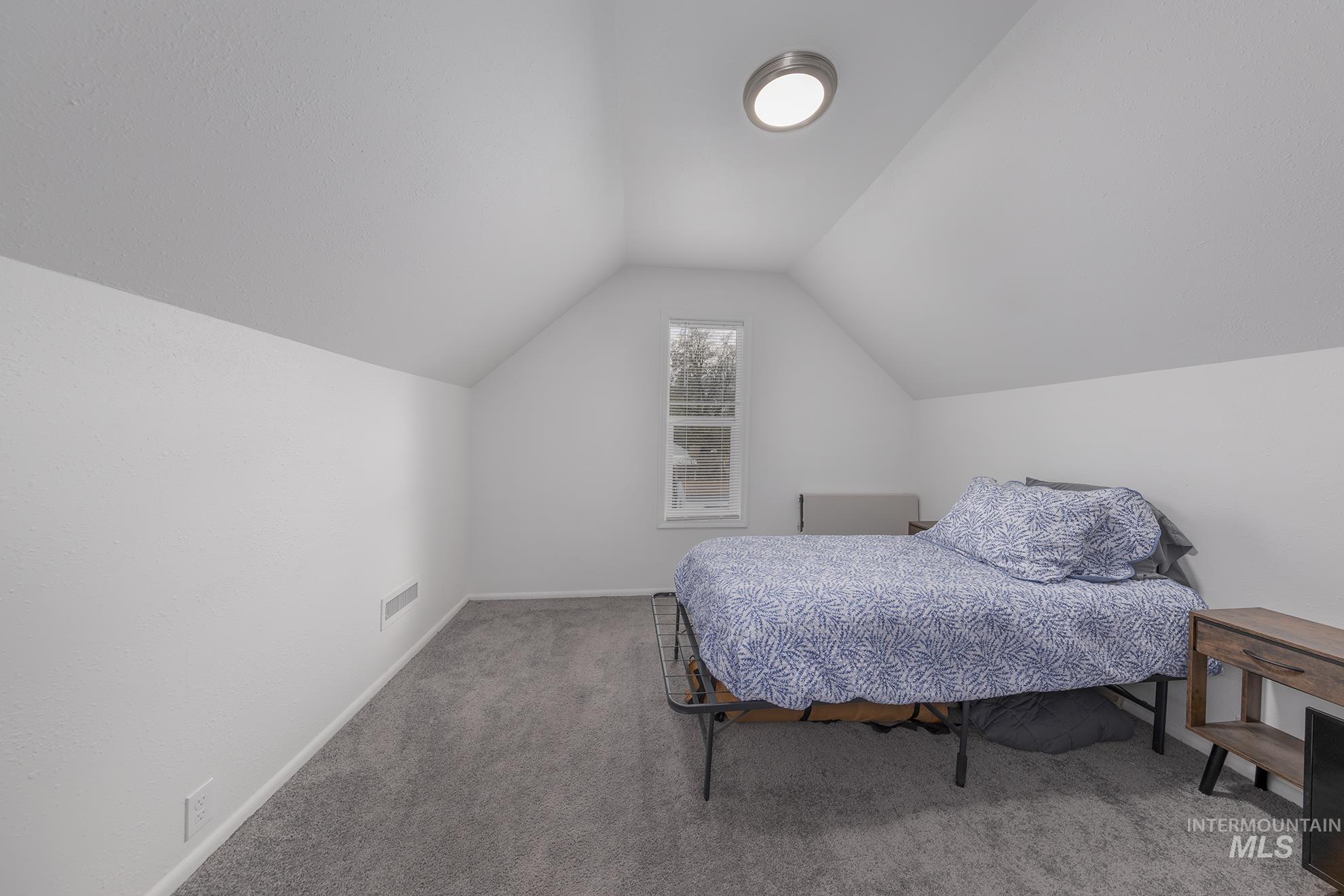 425 E Liberty
