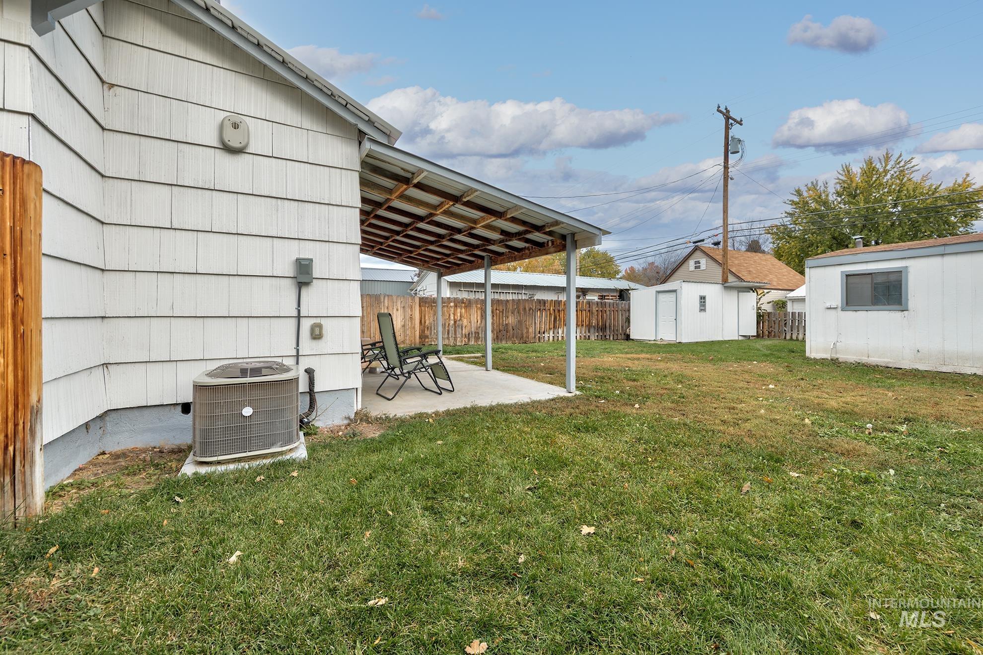 425 E Liberty