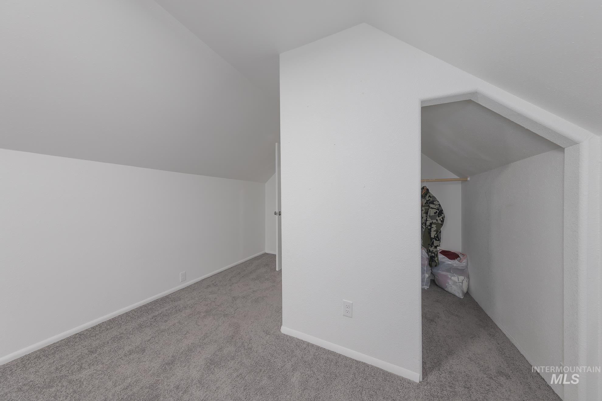 425 E Liberty