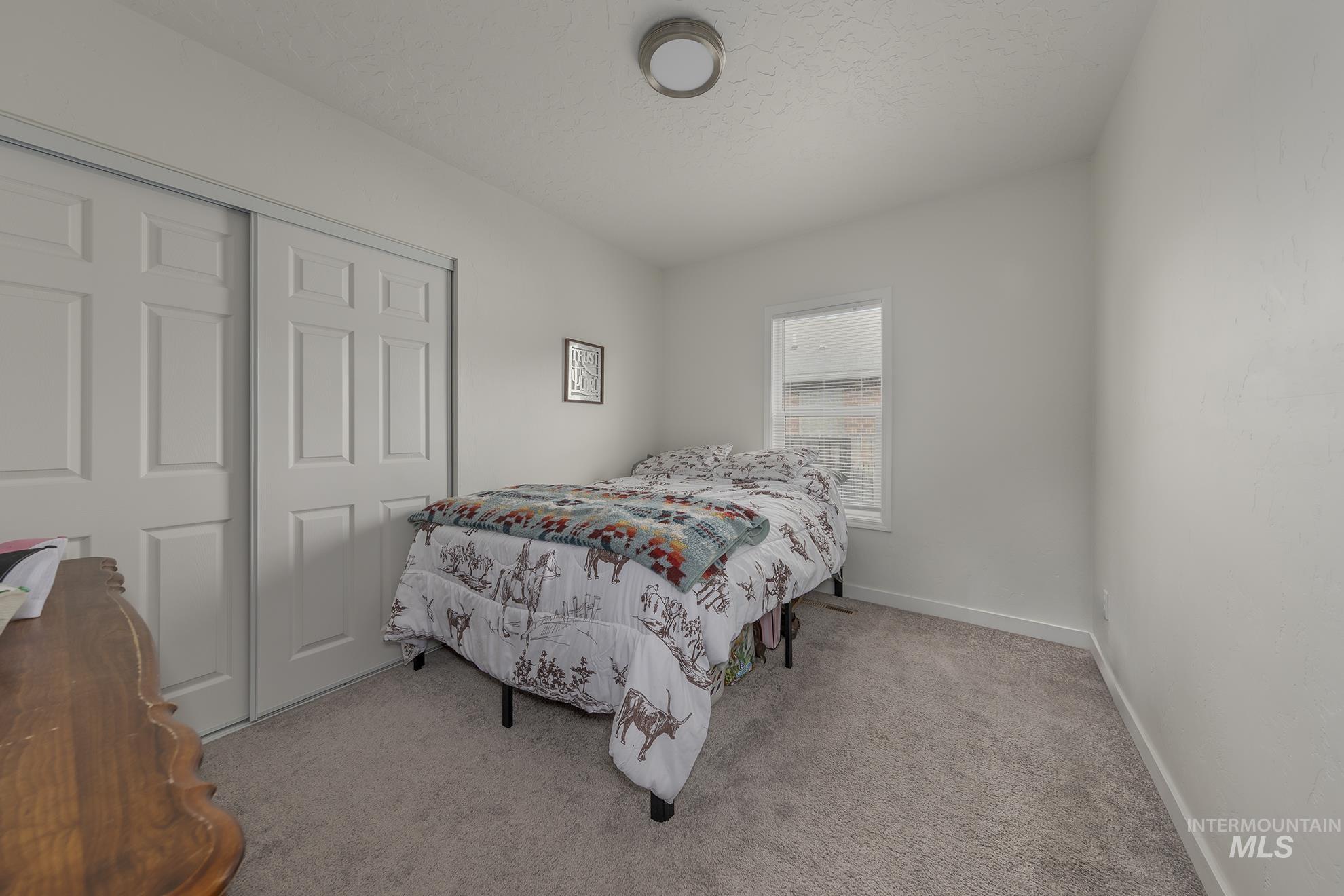 425 E Liberty
