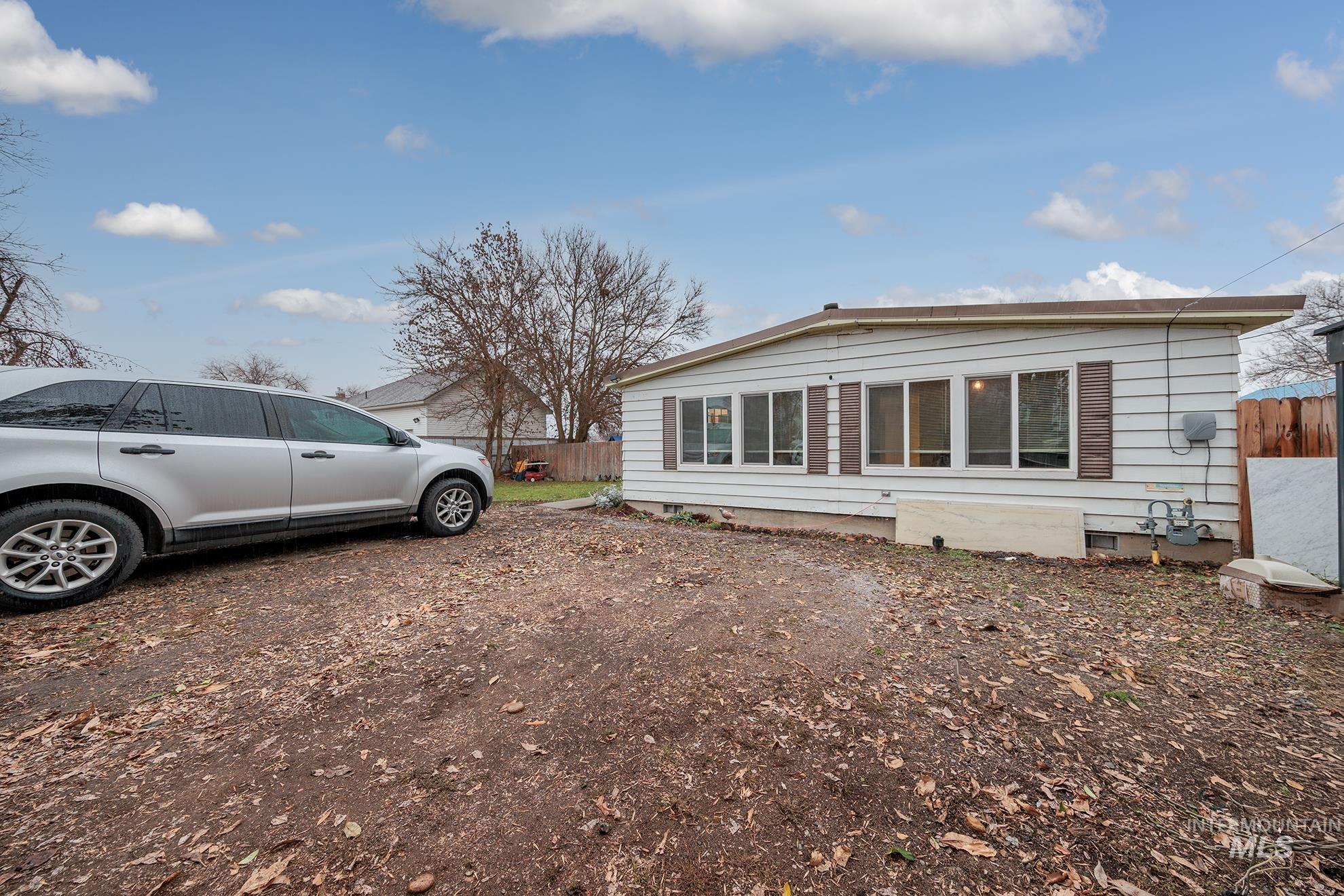 1165 Pioneer