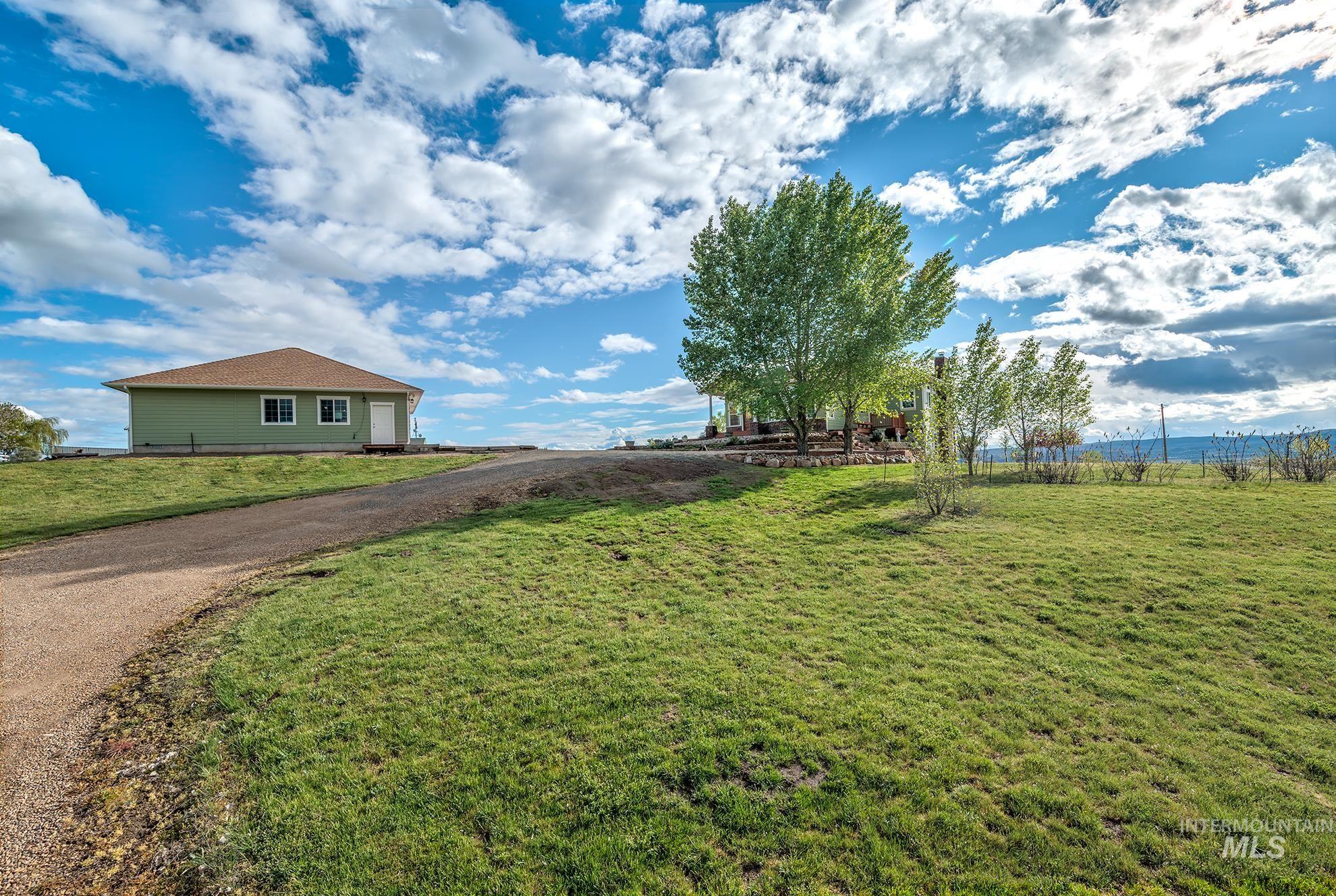 1573 Loafer Lane