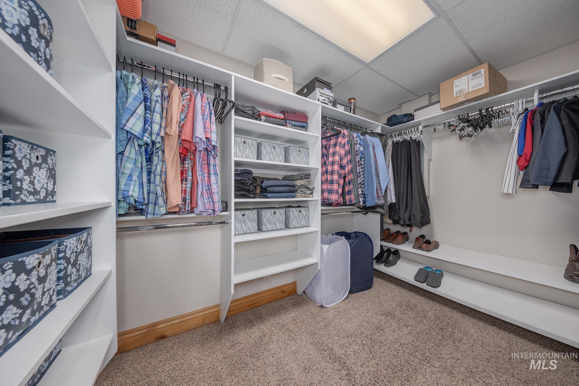 1573 Loafer Lane