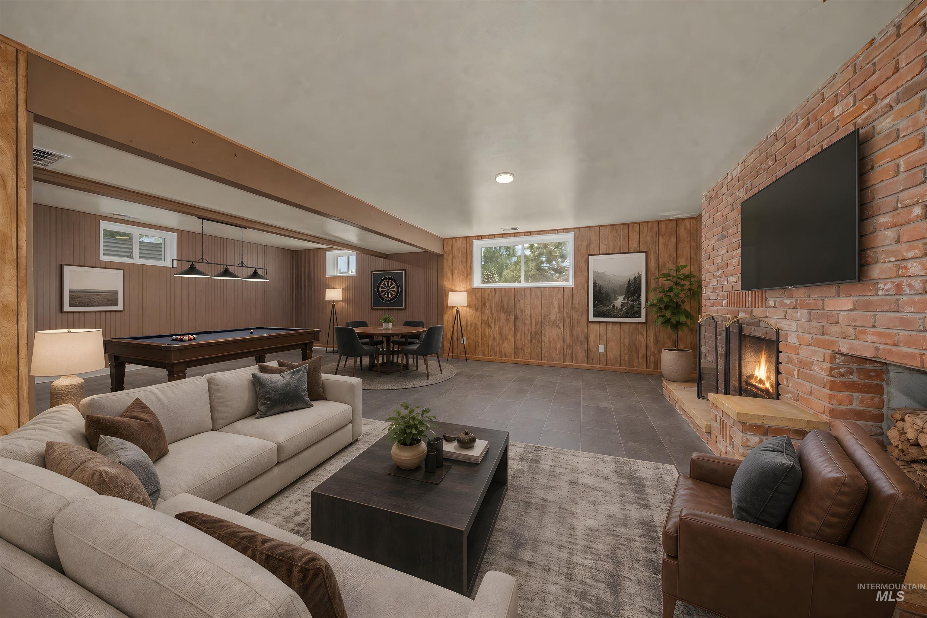 748 Pringle Road