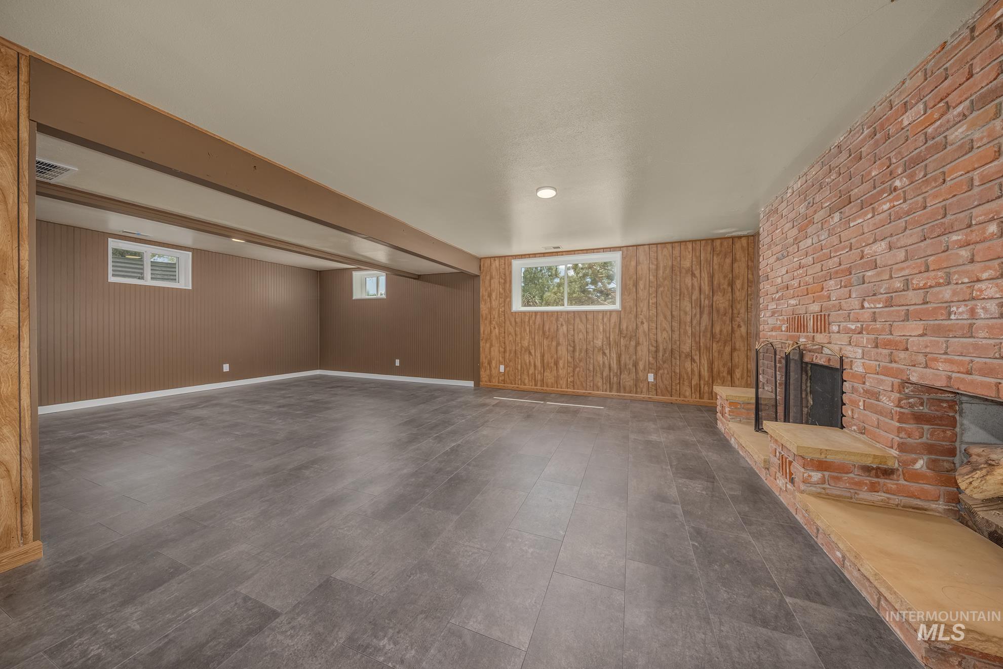 748 Pringle Road