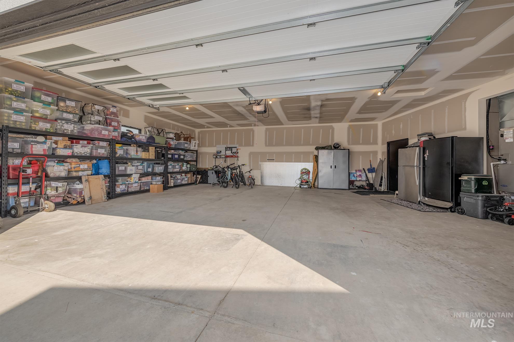 1150 Pleasant View Drive