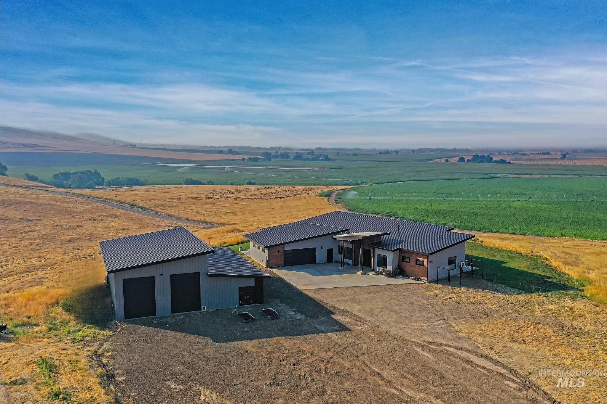 1150 Pleasant View Drive