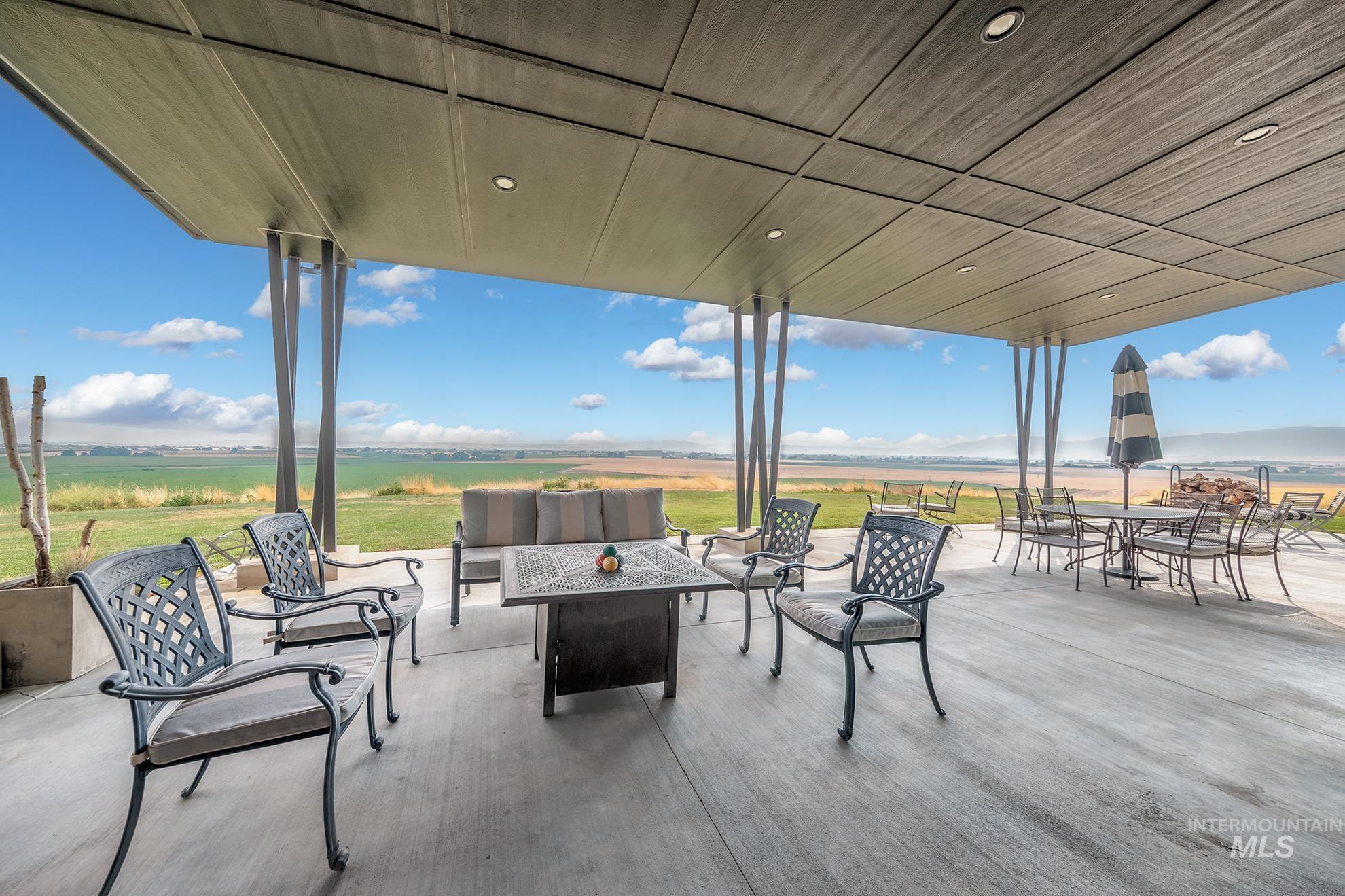 1150 Pleasant View Drive