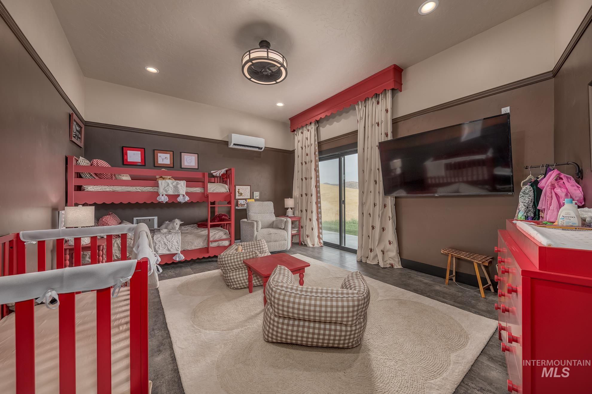 1150 Pleasant View Drive
